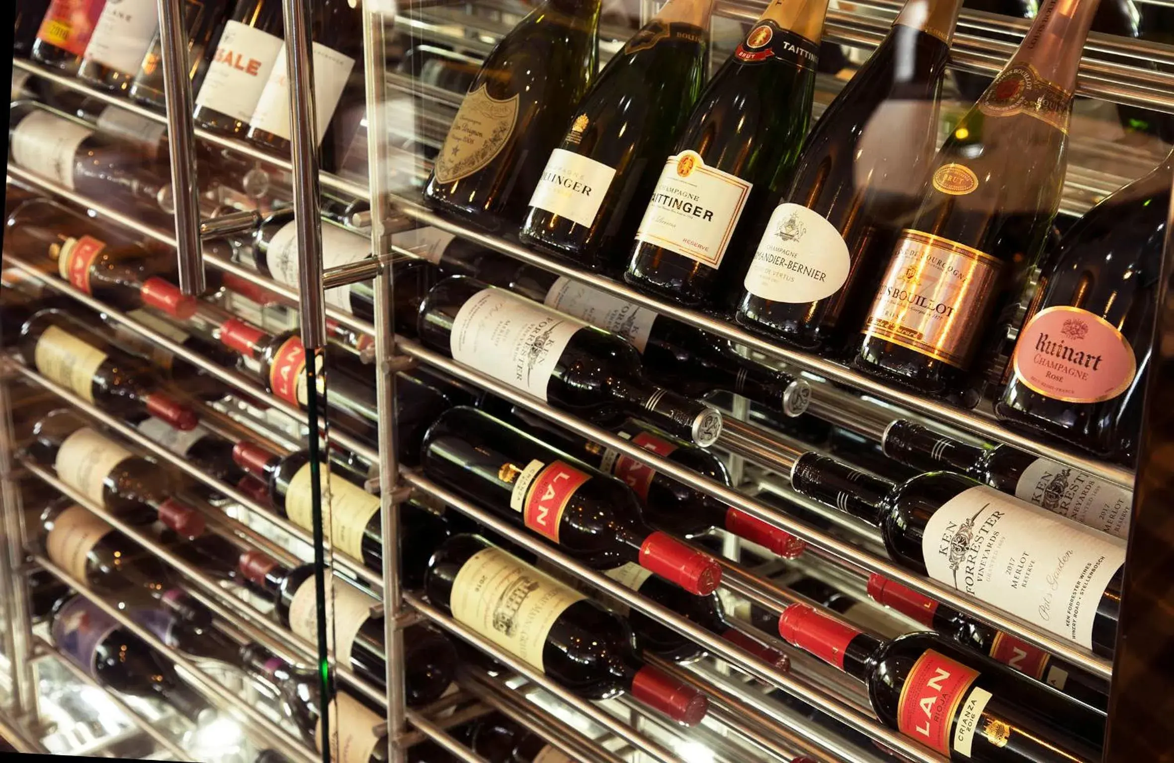 Lounge or bar in Fonab Castle Hotel Lounge or bar in Fonab Castle Hotel