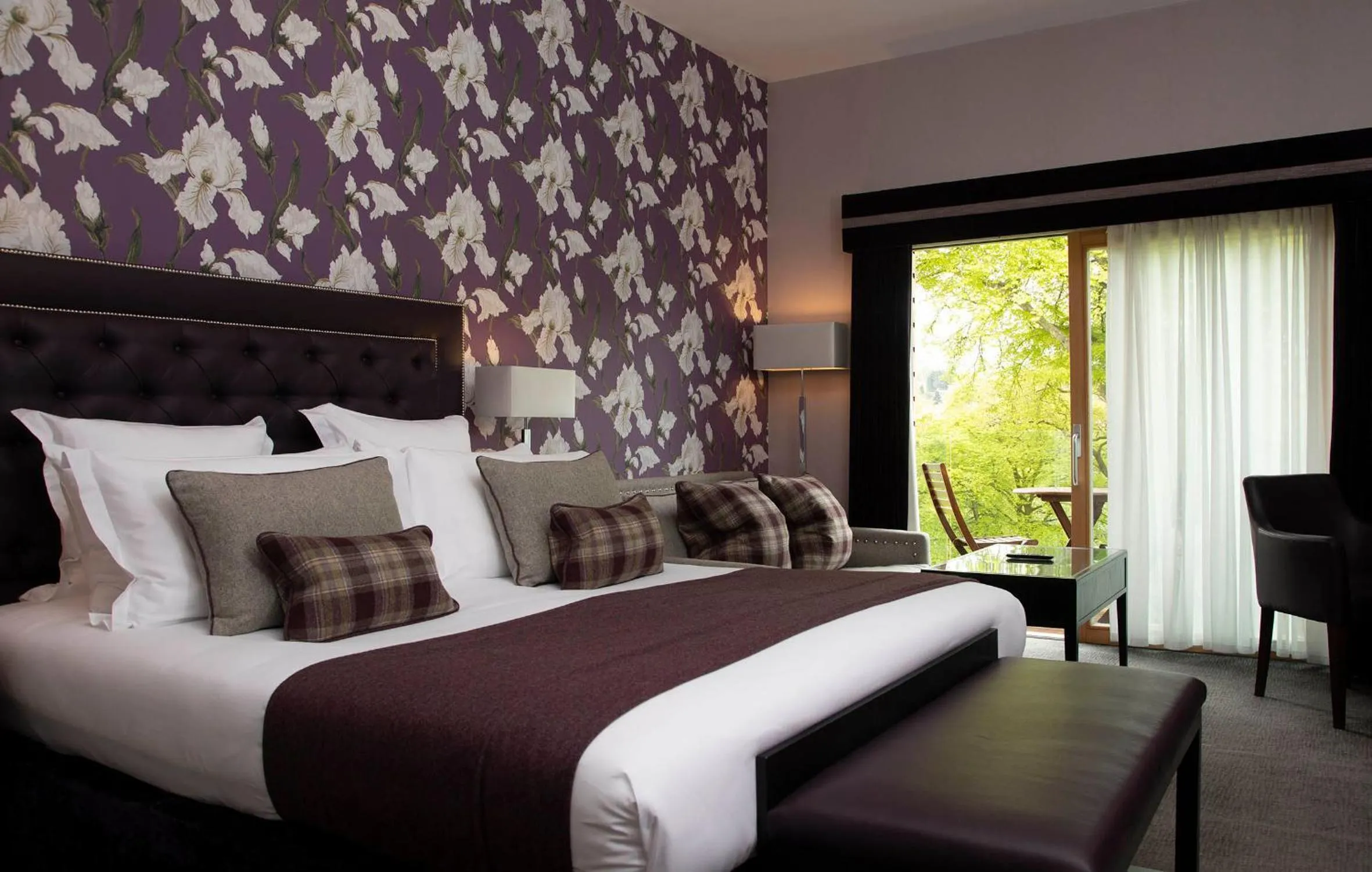 Bedroom, Bed in Fonab Castle Hotel