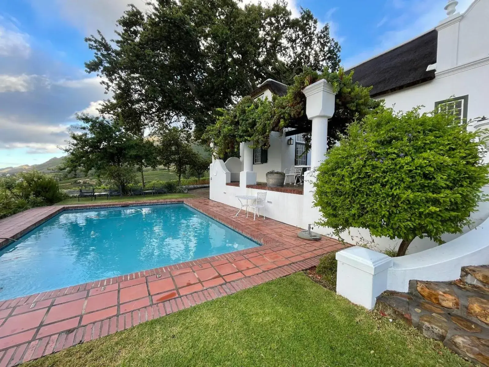 Property building in Maison Montagne Property building in Maison Montagne