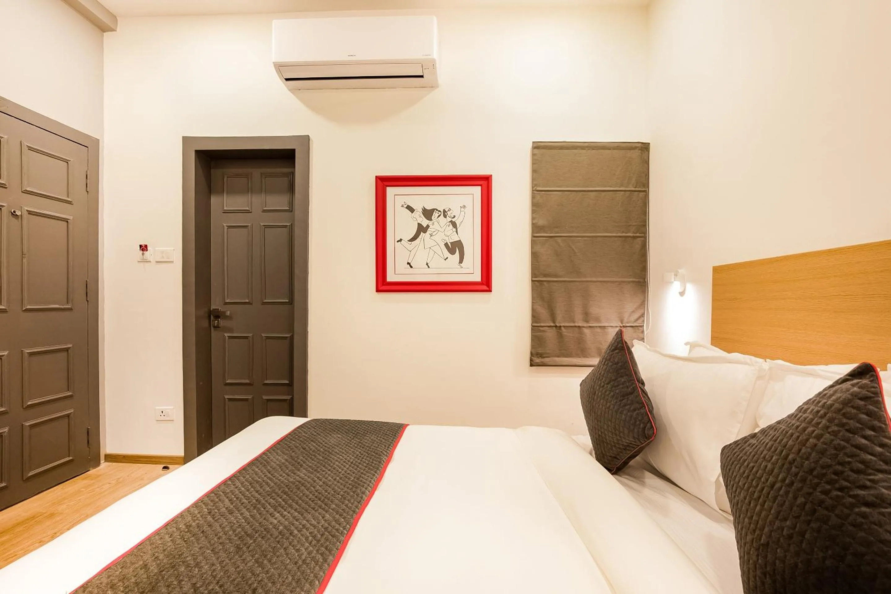 Bedroom, Bed in Townhouse Pipliyahana Square