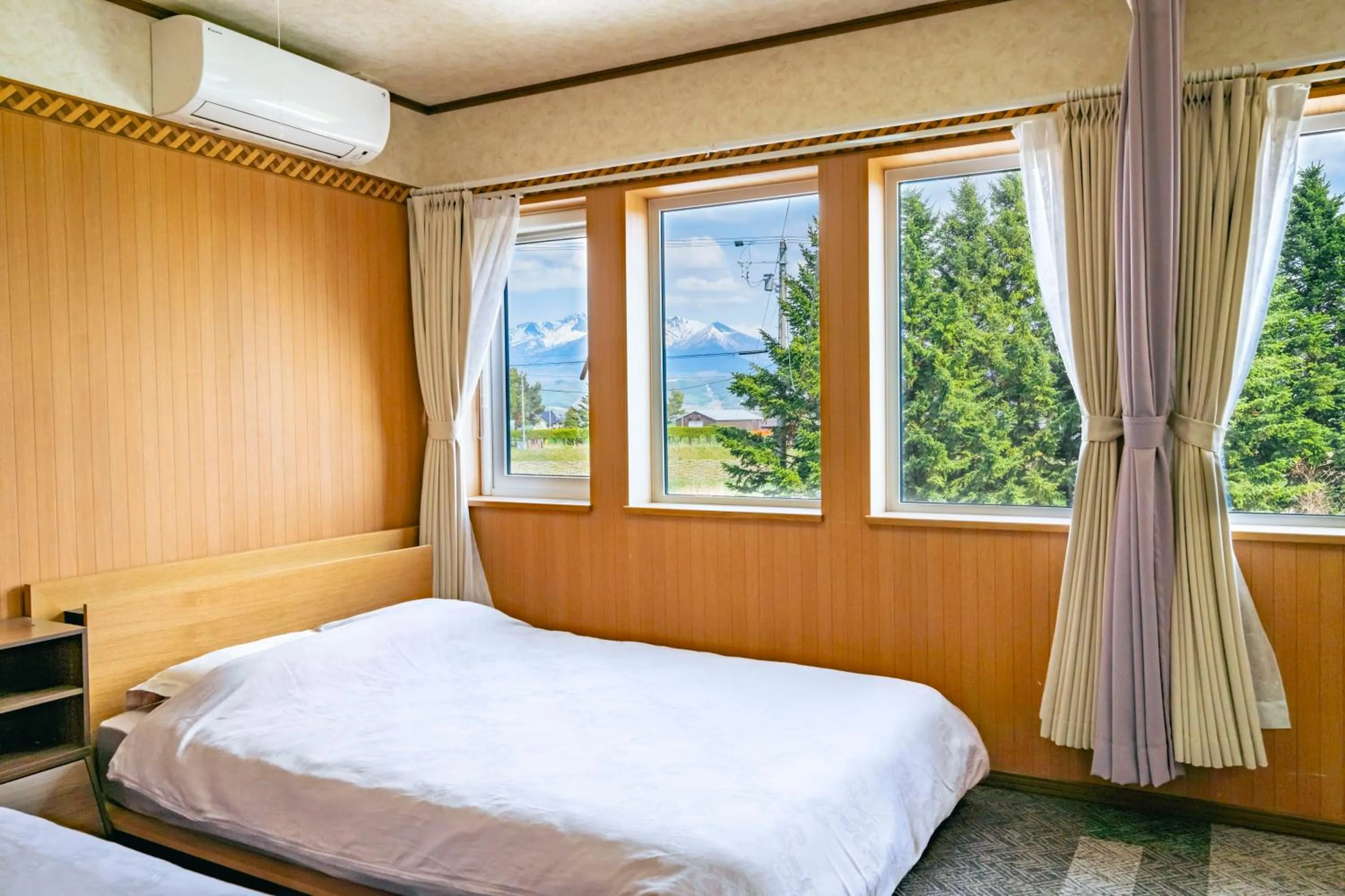 Bed in Other Side House