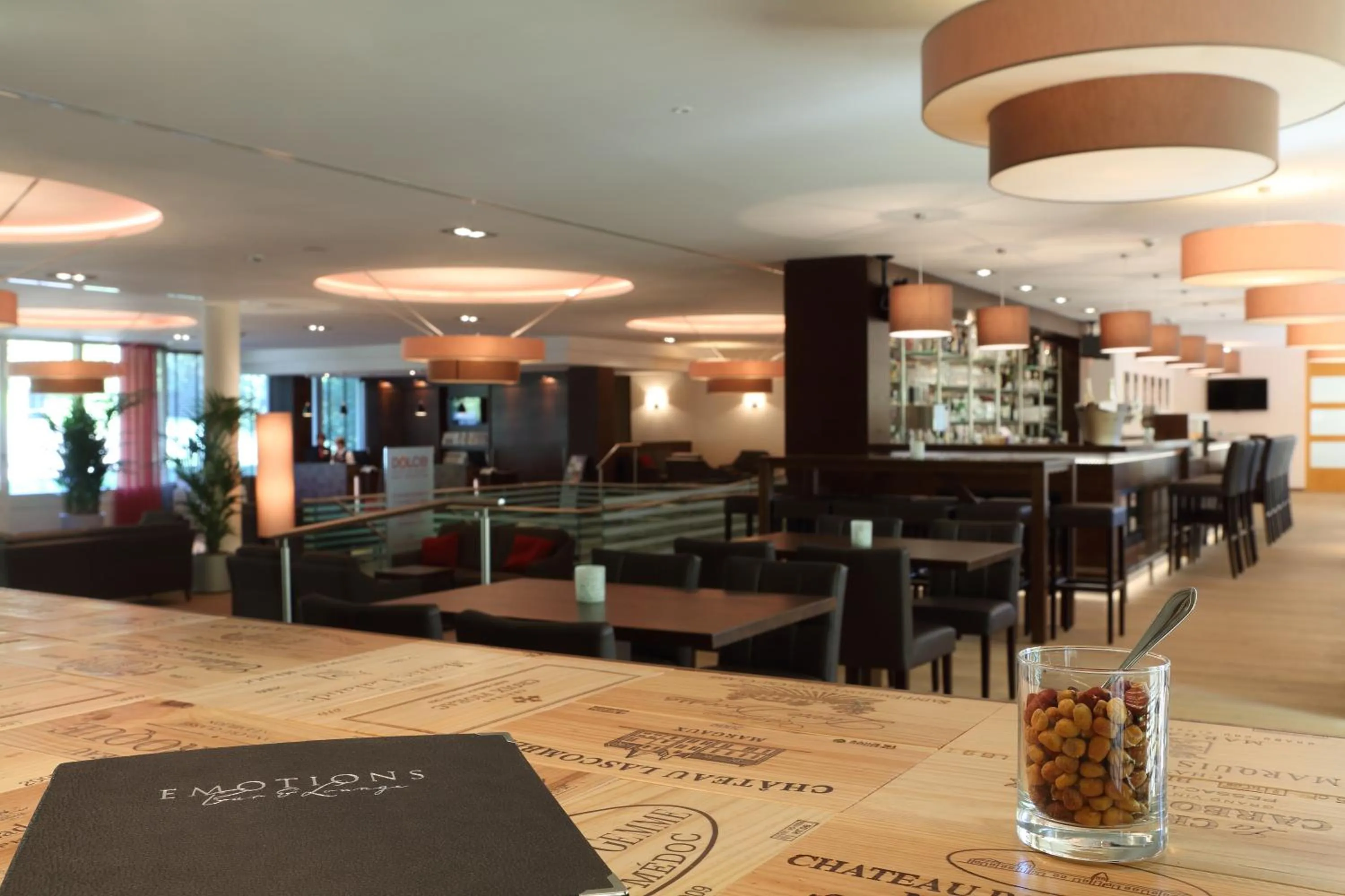 Lounge or bar in Dolce by Wyndham Bad Nauheim