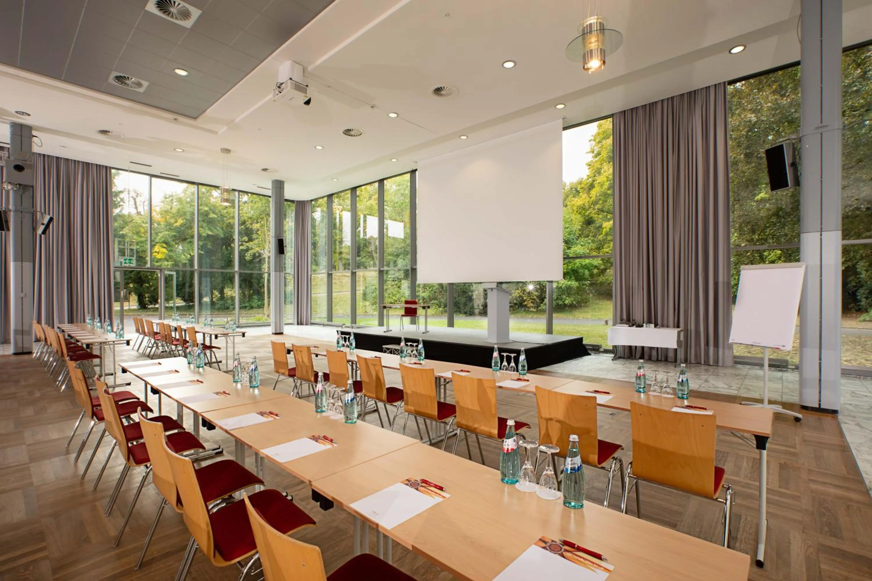 Meeting/conference room in Dolce by Wyndham Bad Nauheim
