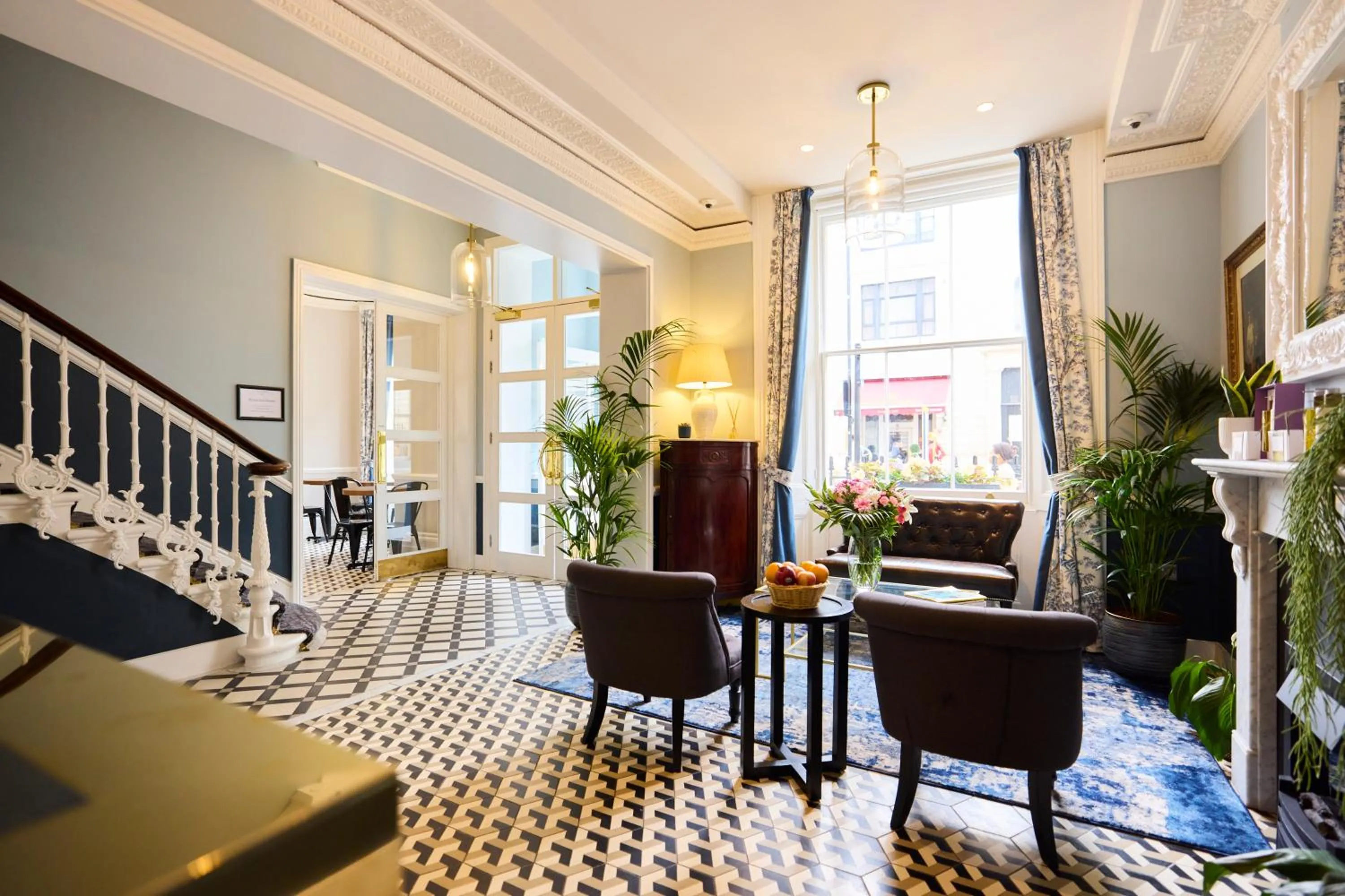 Property building in Prince William Hotel