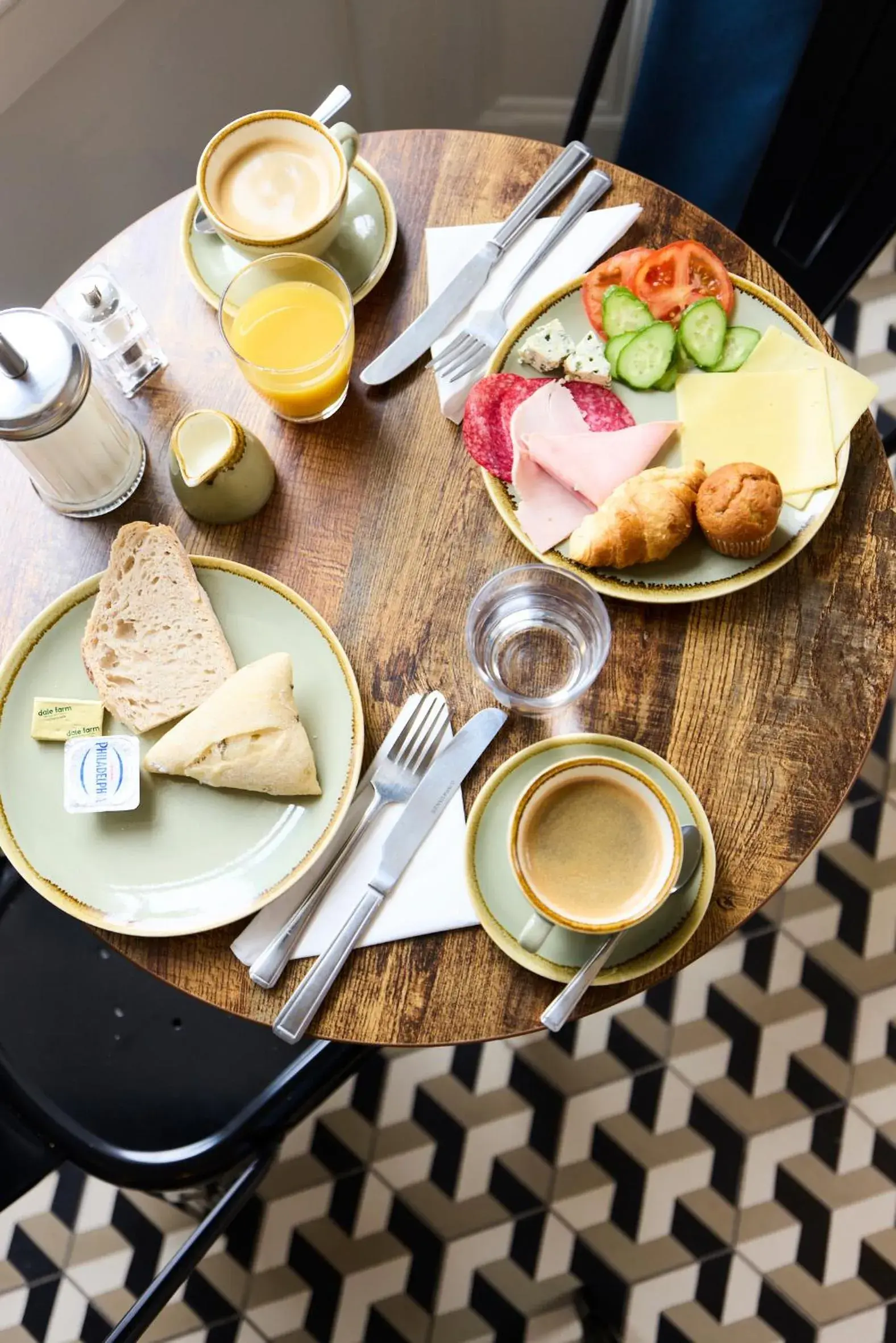 Breakfast in Prince William Hotel Breakfast in Prince William Hotel