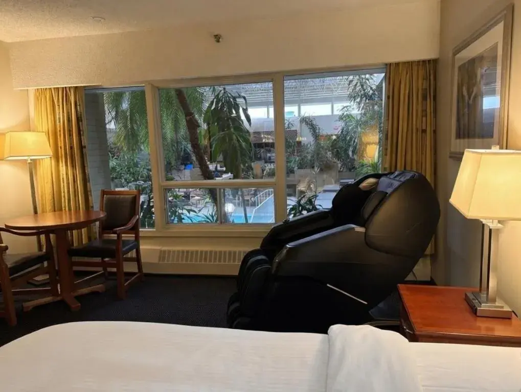 Massage, Bed in Westlock Inn & Conference Centre Massage, Bed in Westlock Inn & Conference Centre