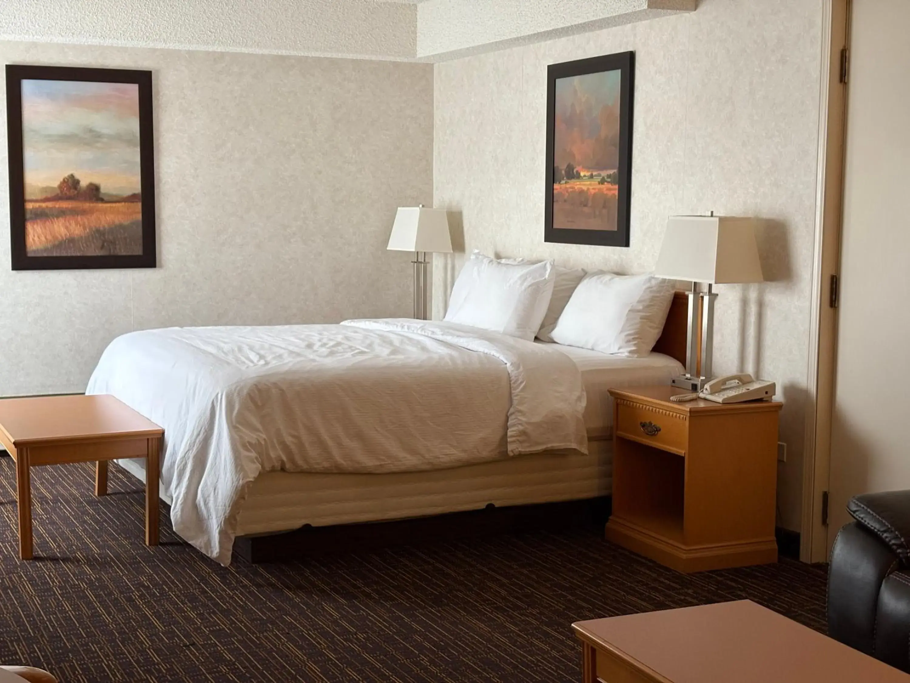 Bed in Westlock Inn & Conference Centre Bed in Westlock Inn & Conference Centre