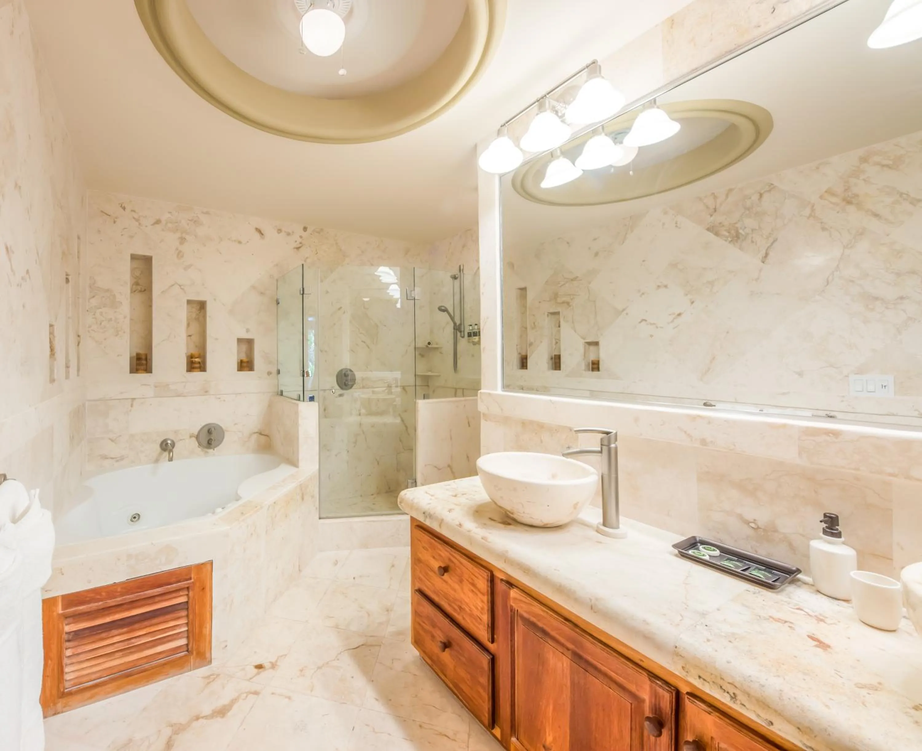 Bathroom in Belizean Cove Estates Beachfront Villas