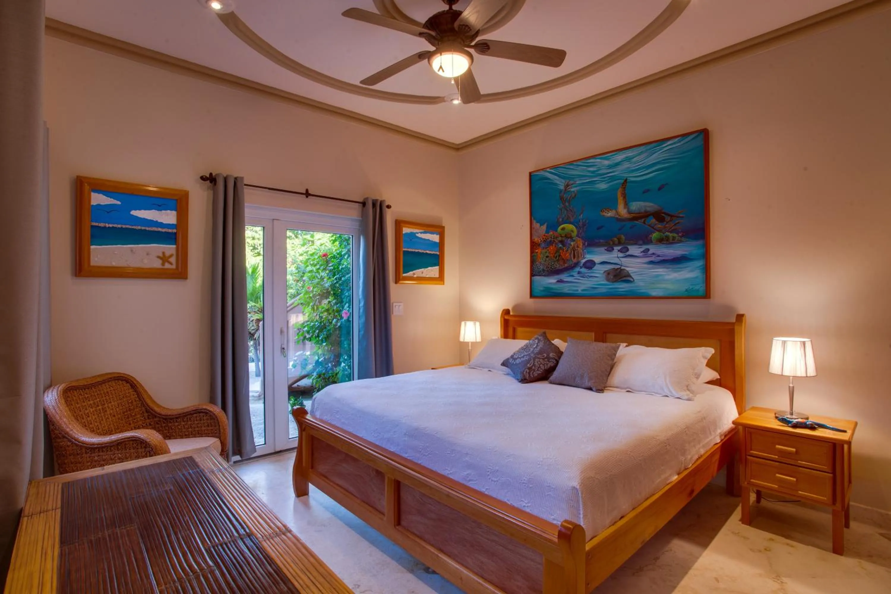 Bedroom, Bed in Belizean Cove Estates Beachfront Villas