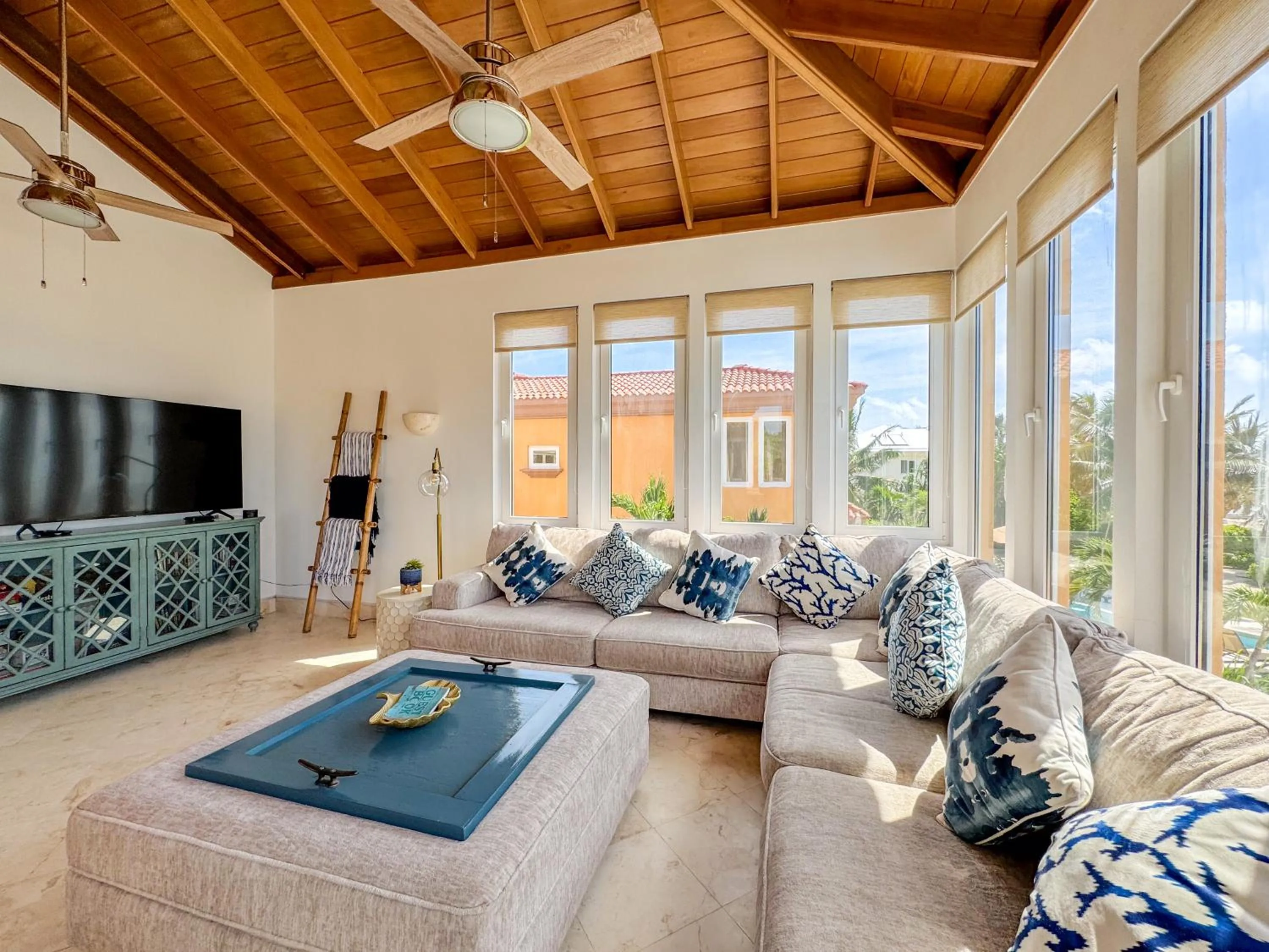 TV and multimedia in Belizean Cove Estates Beachfront Villas