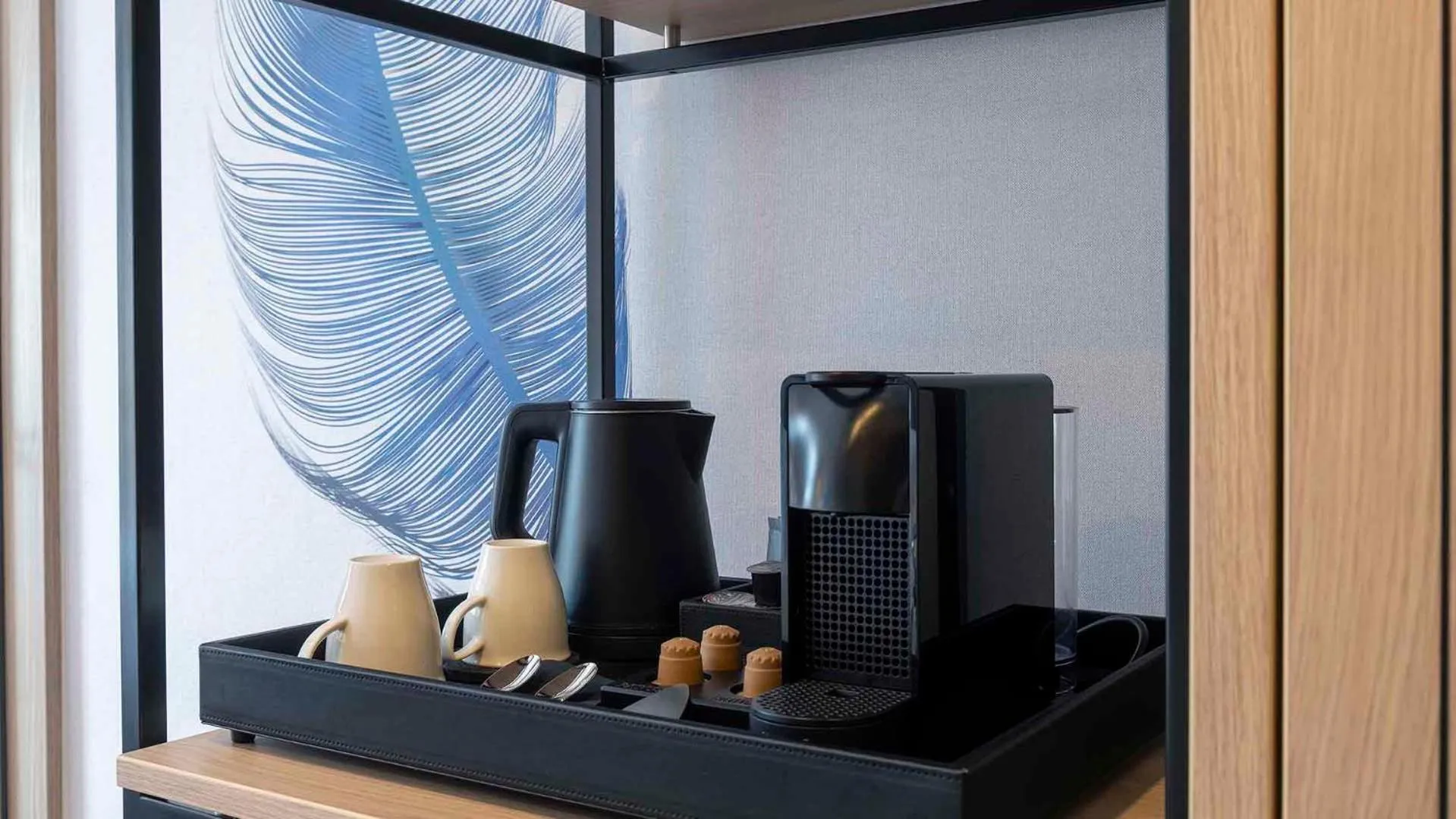 Coffee/tea facilities in DoubleTree by Hilton Berlin Ku'damm