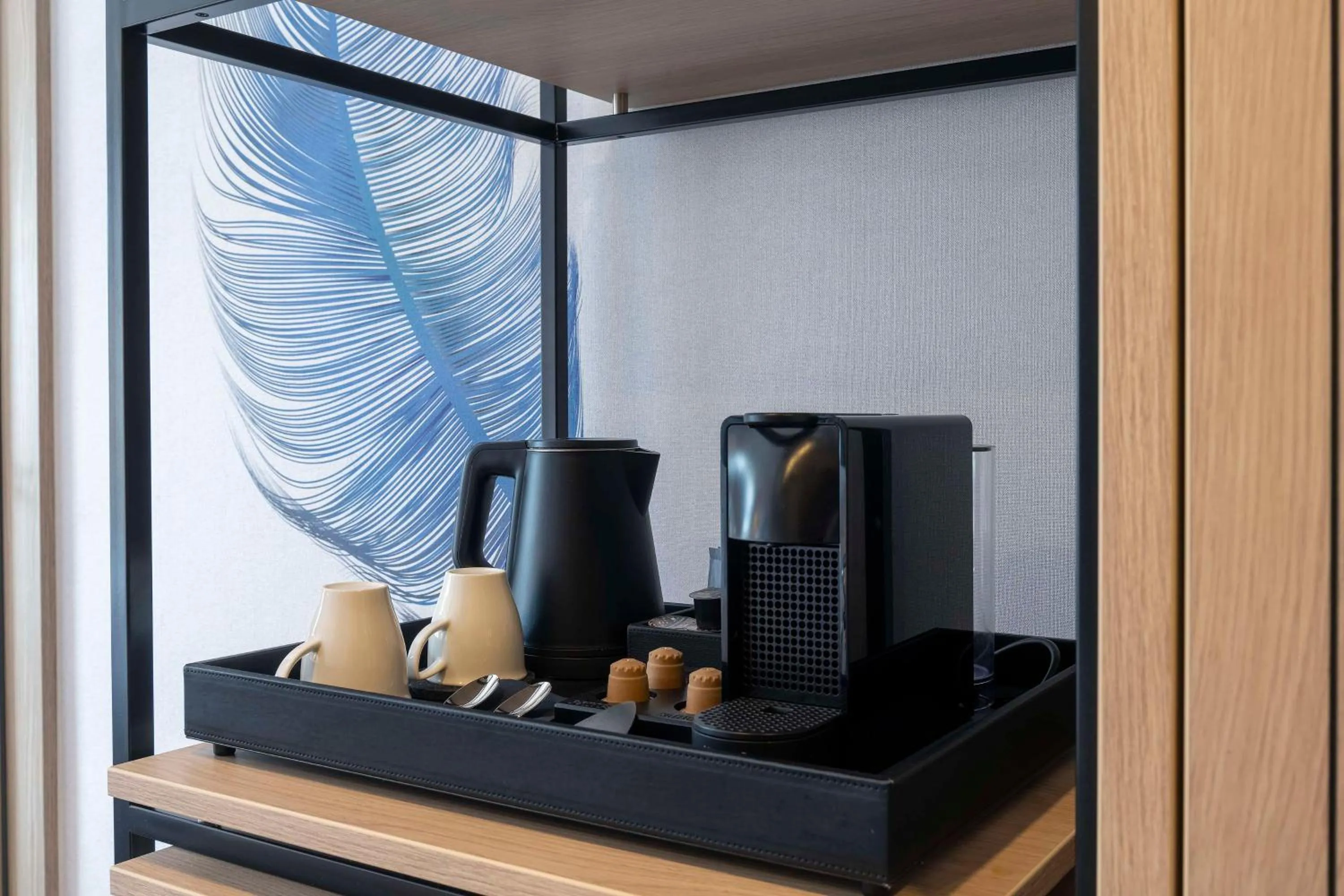 Photo of the whole room in DoubleTree by Hilton Berlin Ku'damm