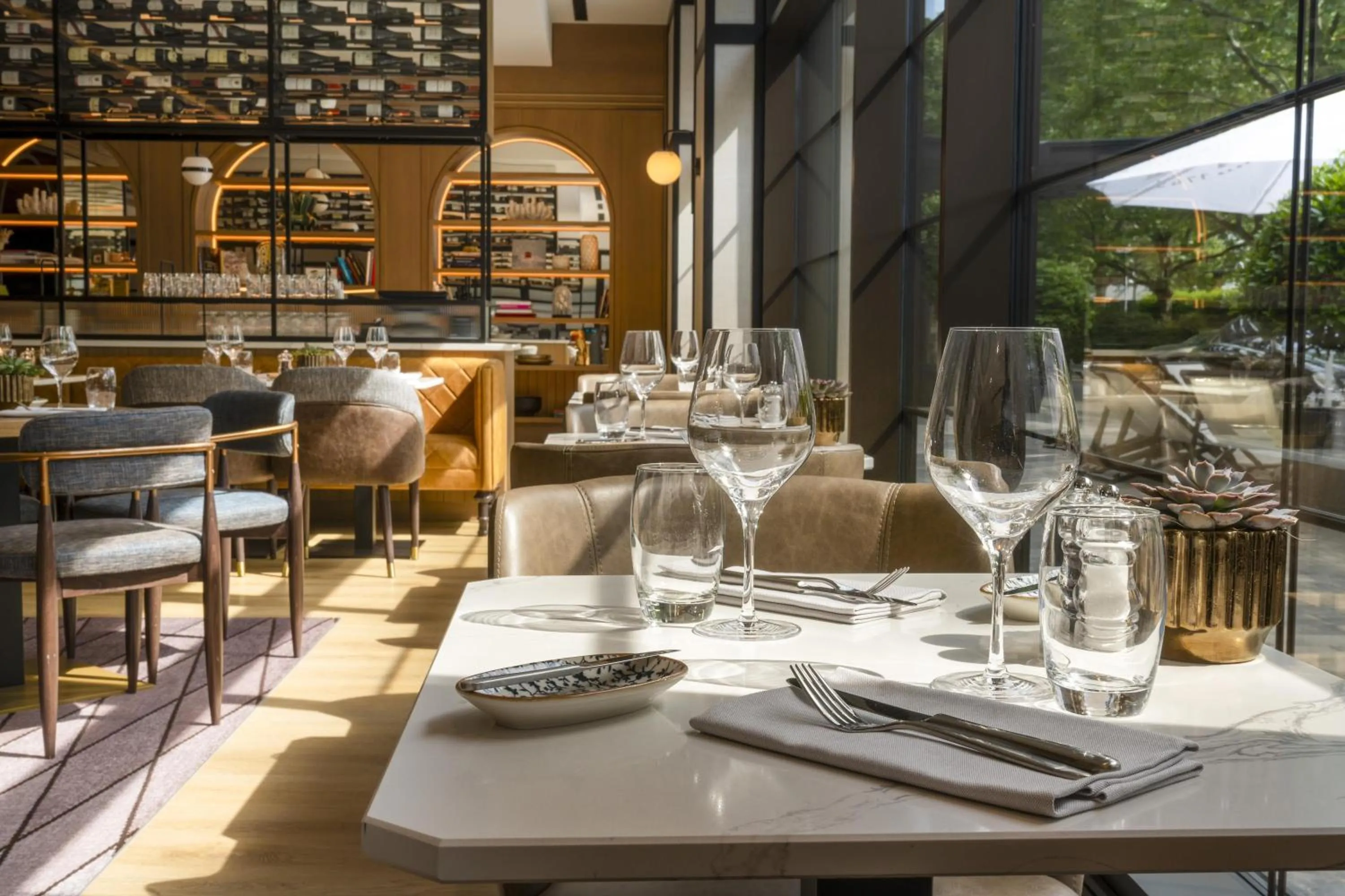 Restaurant/places to eat in DoubleTree by Hilton Berlin Ku'damm