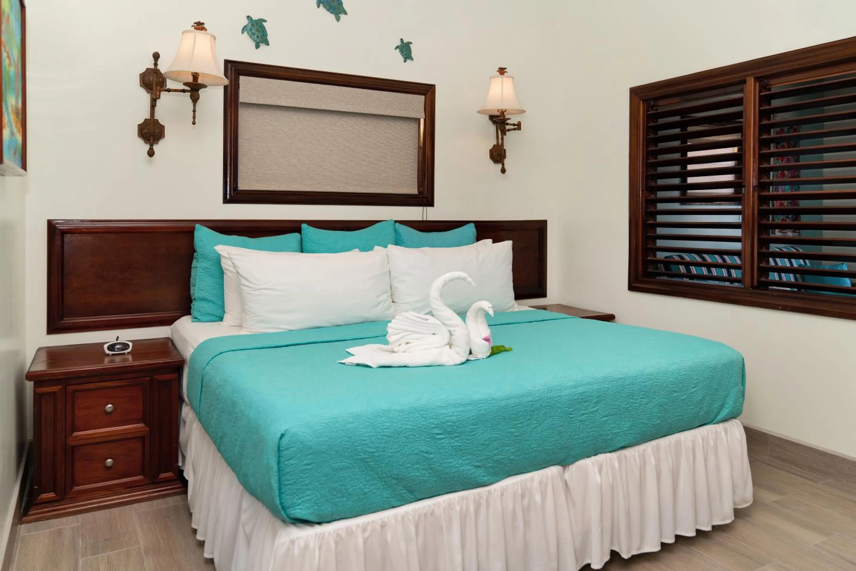 Bed in X'tan Ha- The Waterfront