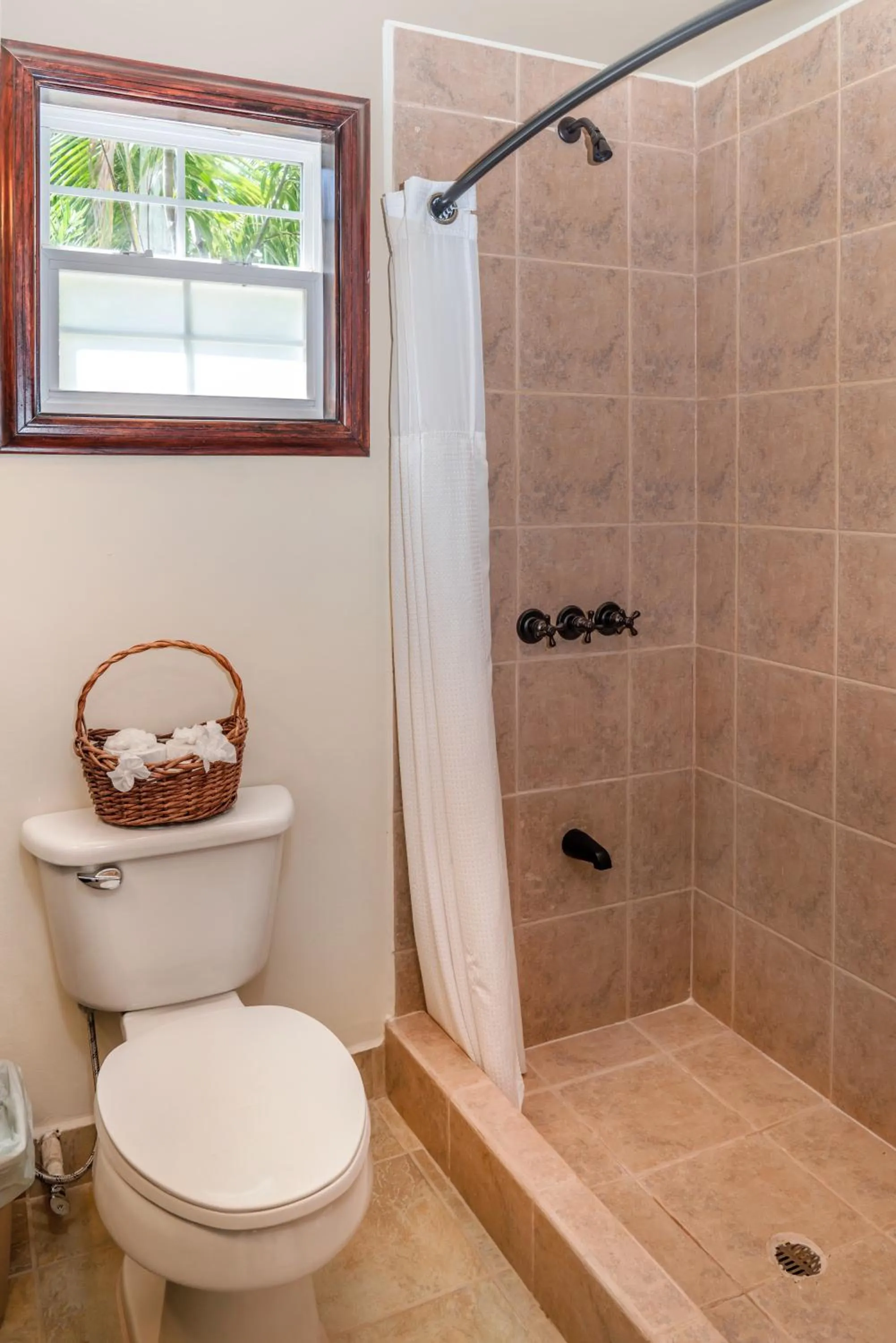 Shower in X'tan Ha- The Waterfront