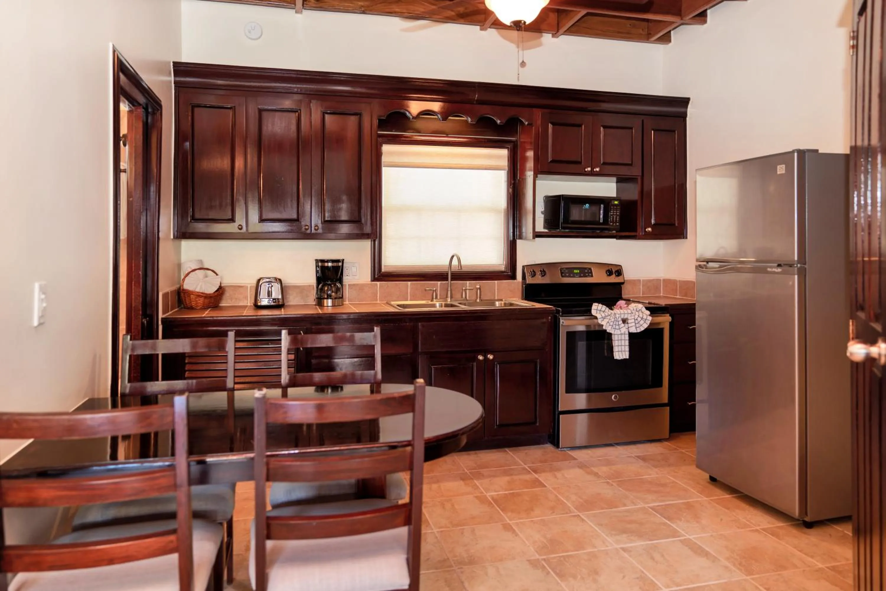 Kitchen or kitchenette in X'tan Ha- The Waterfront