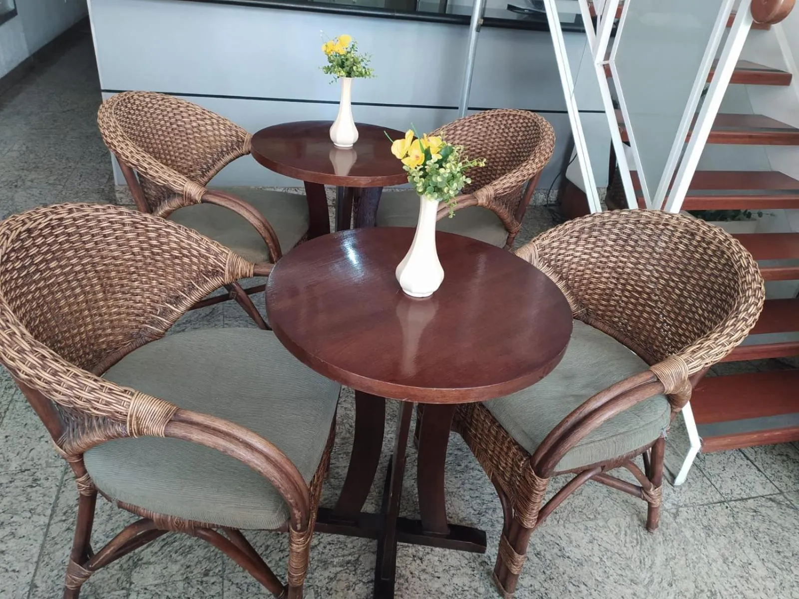 Communal lounge/ TV room in Dublin Hotel