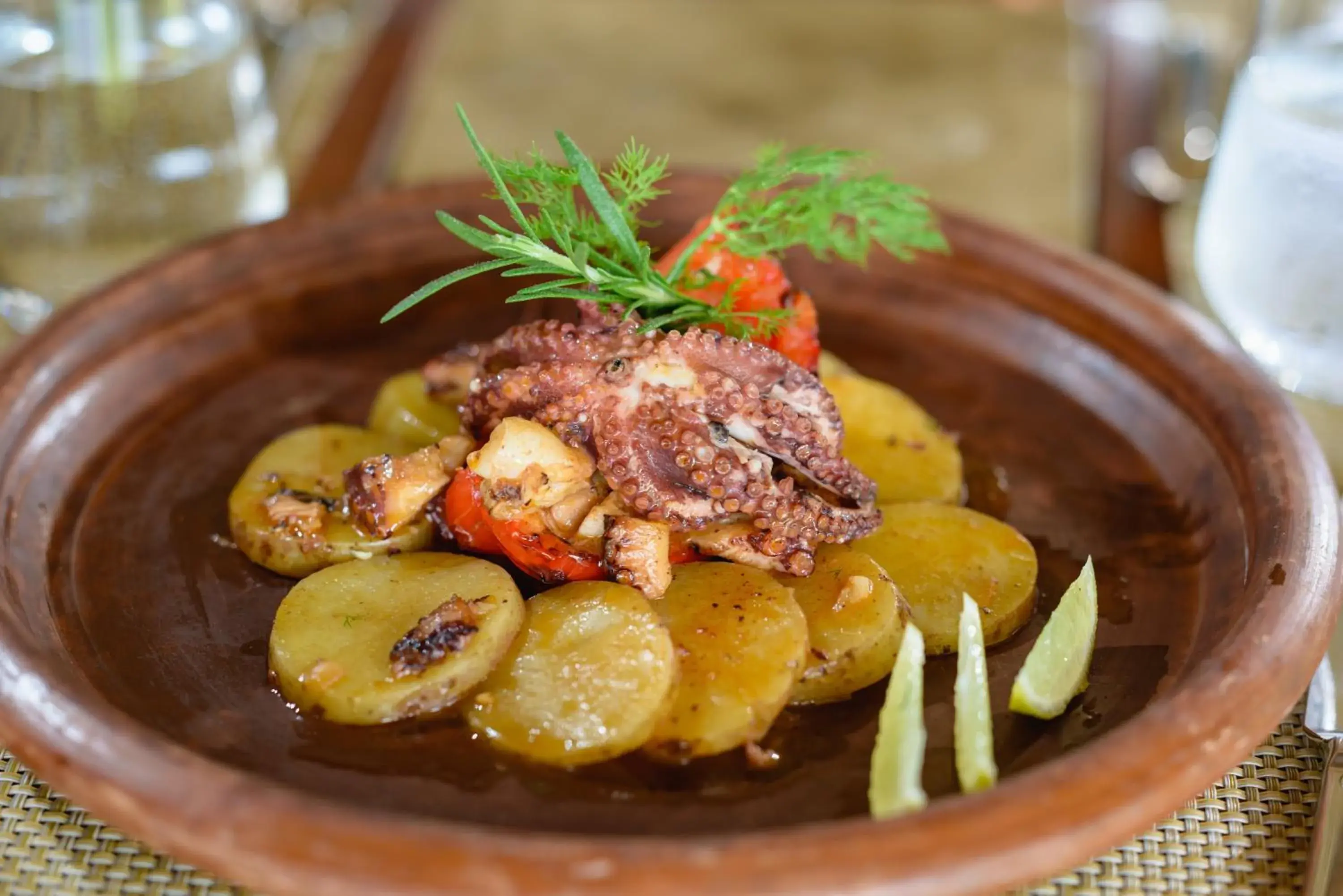 Food and drinks in Morgan's Rock Reserve & Ecolodge Food and drinks in Morgan's Rock Reserve & Ecolodge