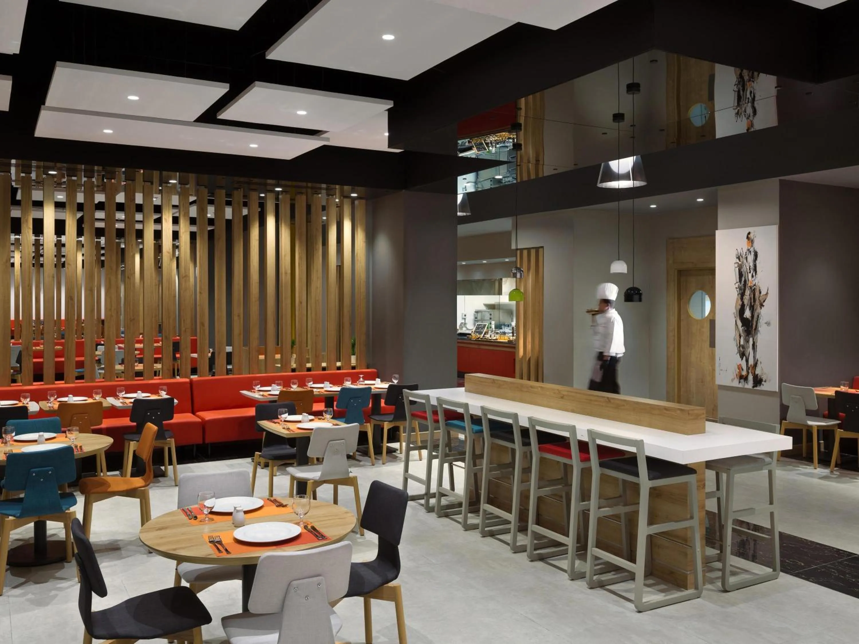 Restaurant/places to eat in Adagio Jeddah City Center