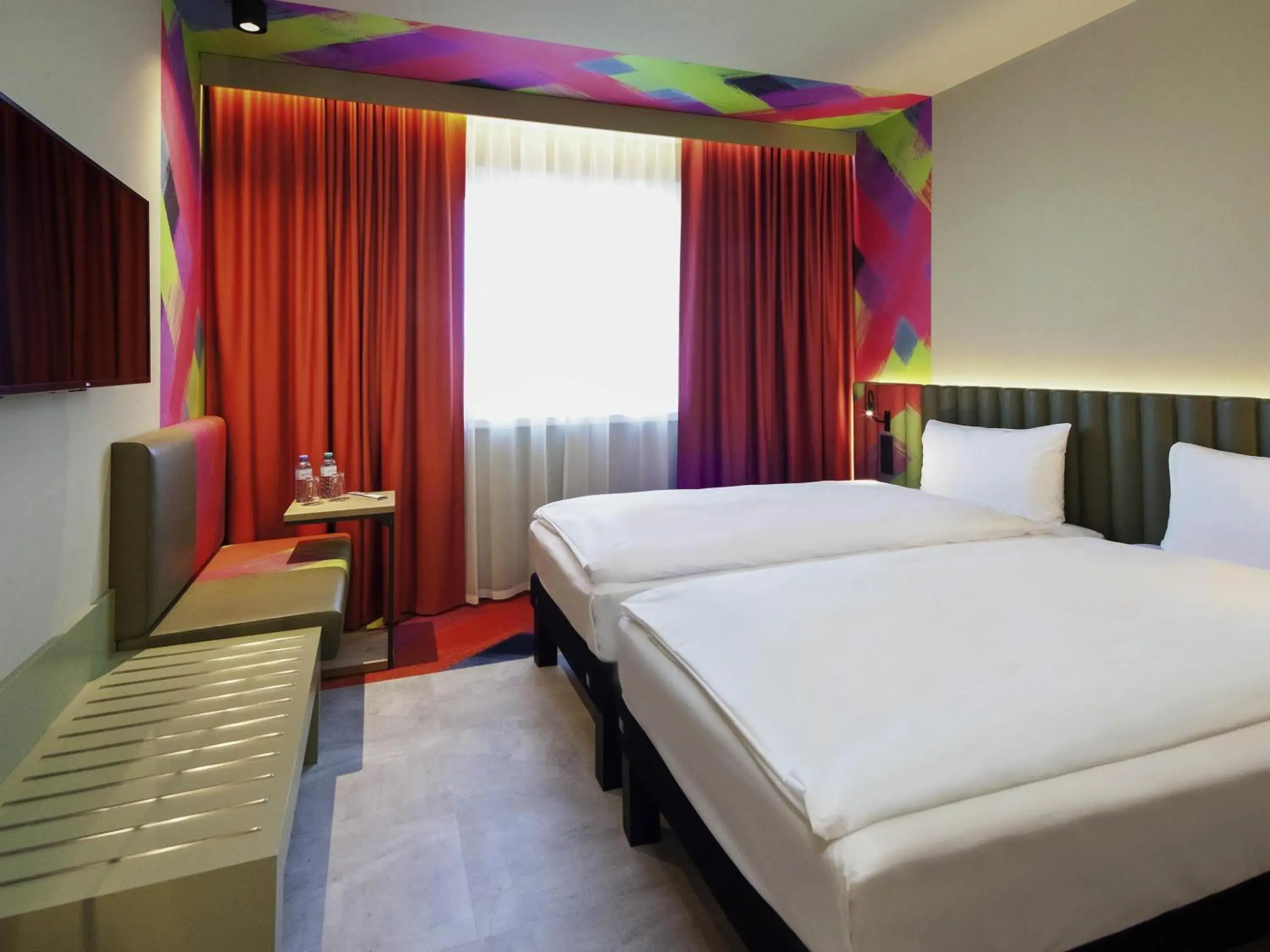 Bedroom, Bed in ibis Styles Parndorf Neusiedler See Bedroom, Bed in ibis Styles Parndorf Neusiedler See