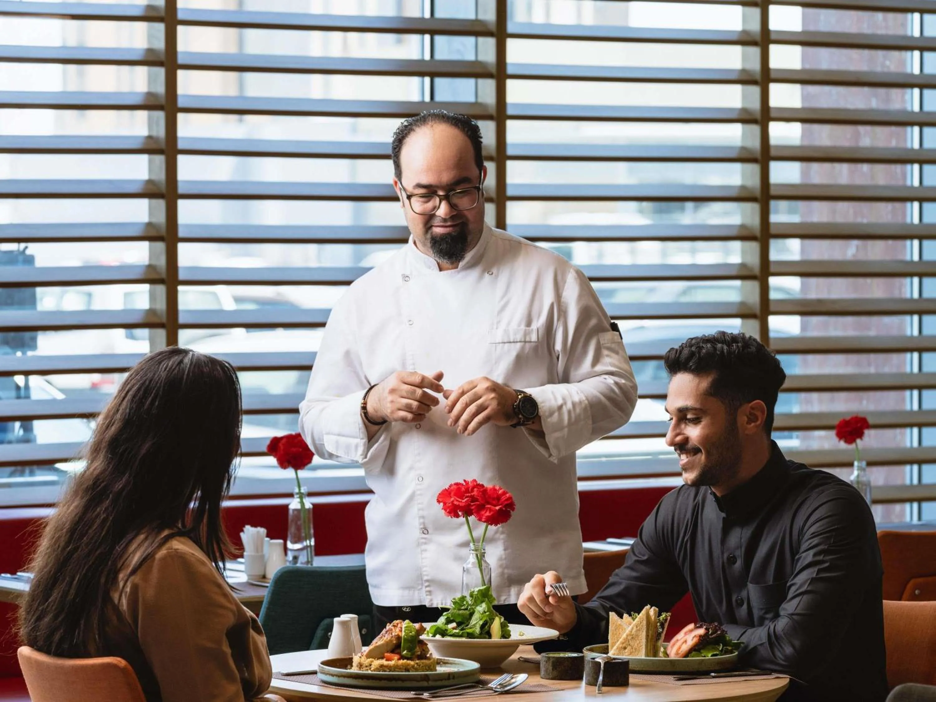 Restaurant/places to eat in ibis Jeddah City Center