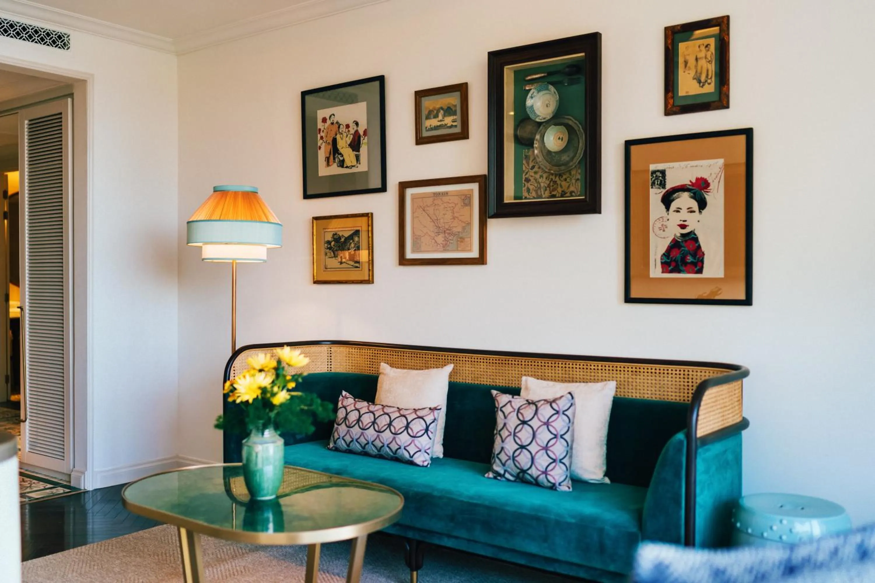 Photo of the whole room in Hôtel Perle d'Orient Cat Ba - MGallery