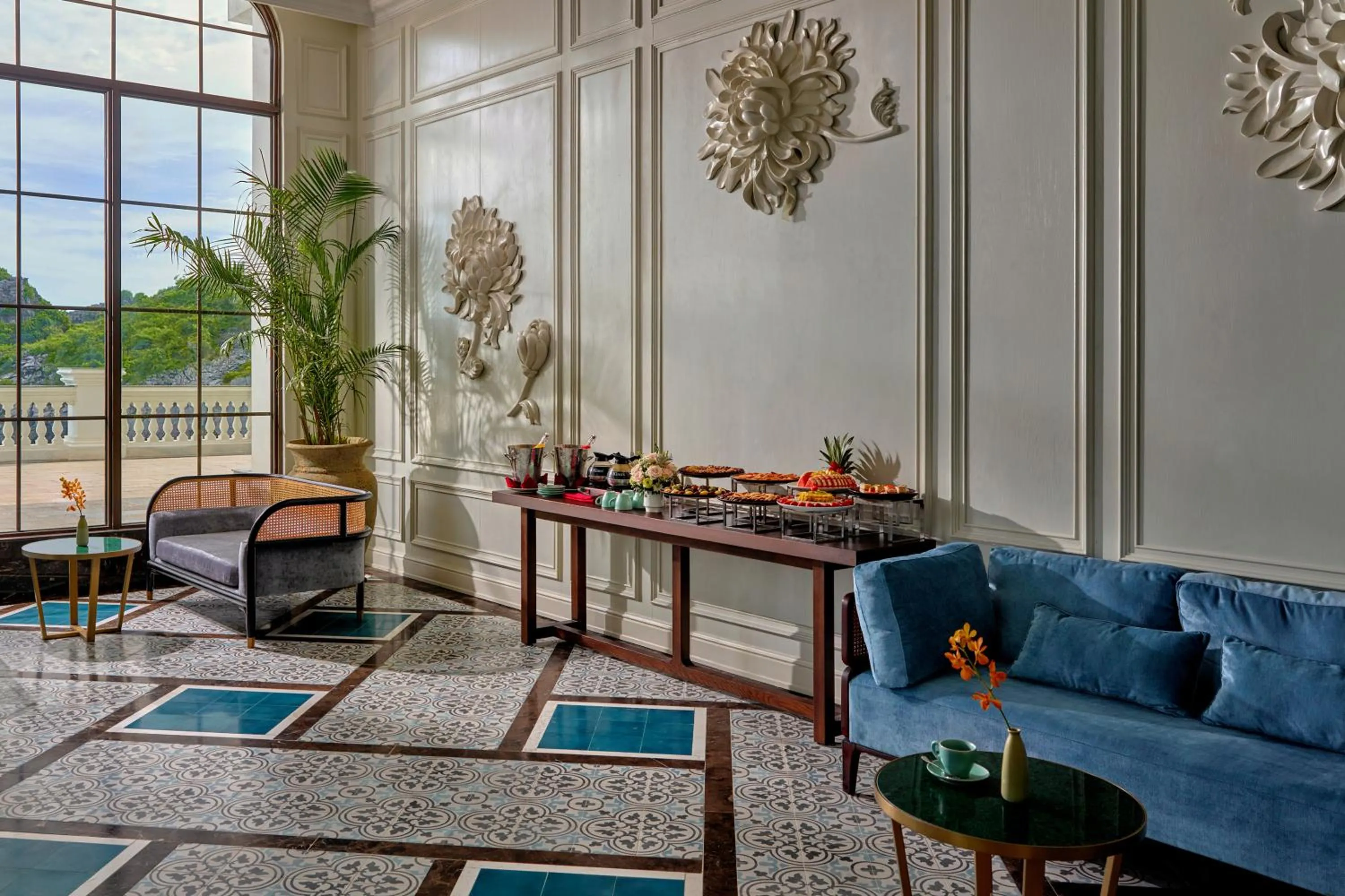 Meeting/conference room in Hôtel Perle d'Orient Cat Ba - MGallery