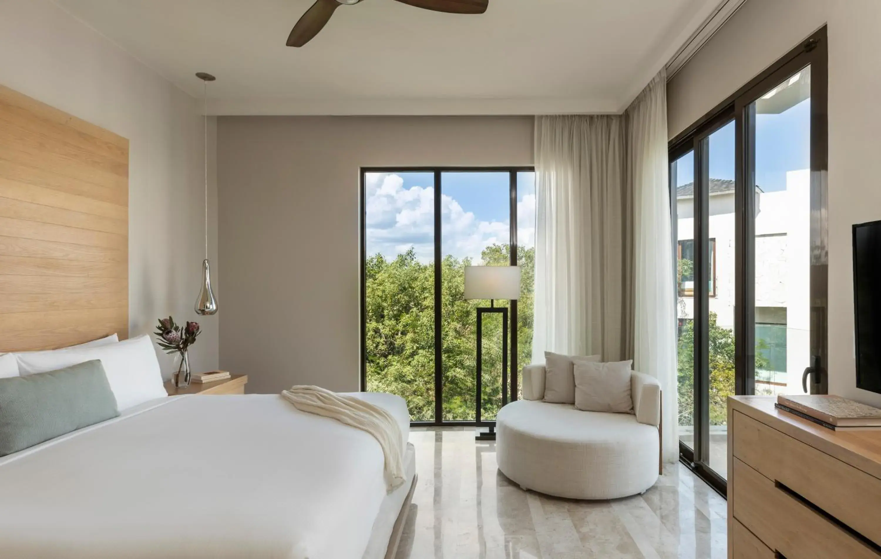 Bedroom, Bed in Fairmont Heritage Place Mayakoba Bedroom, Bed in Fairmont Heritage Place Mayakoba