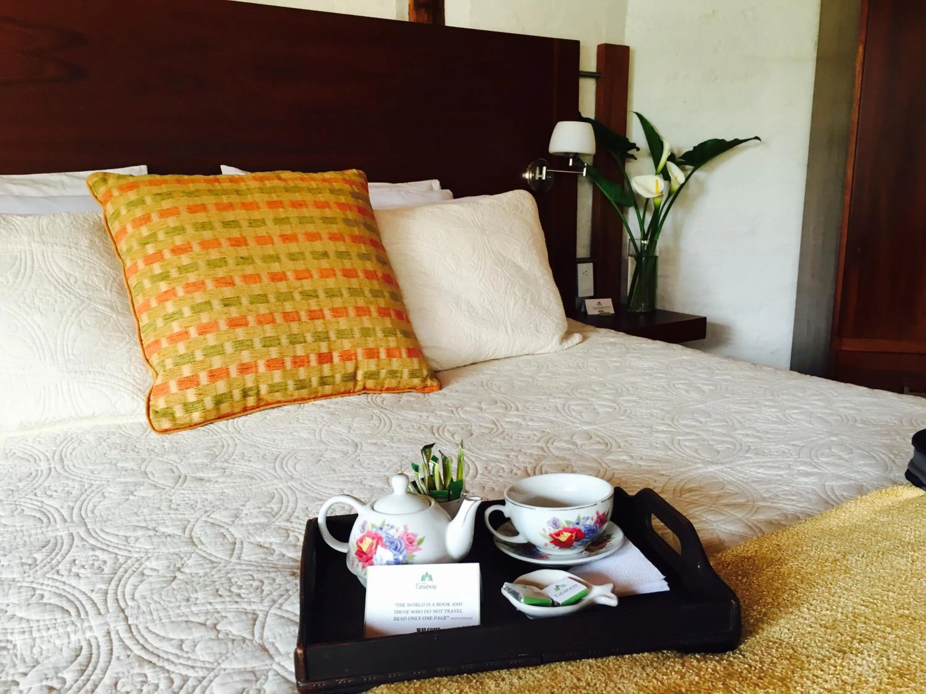 Photo of the whole room, Bed in Casa d'Campo Tababela Hotel Boutique