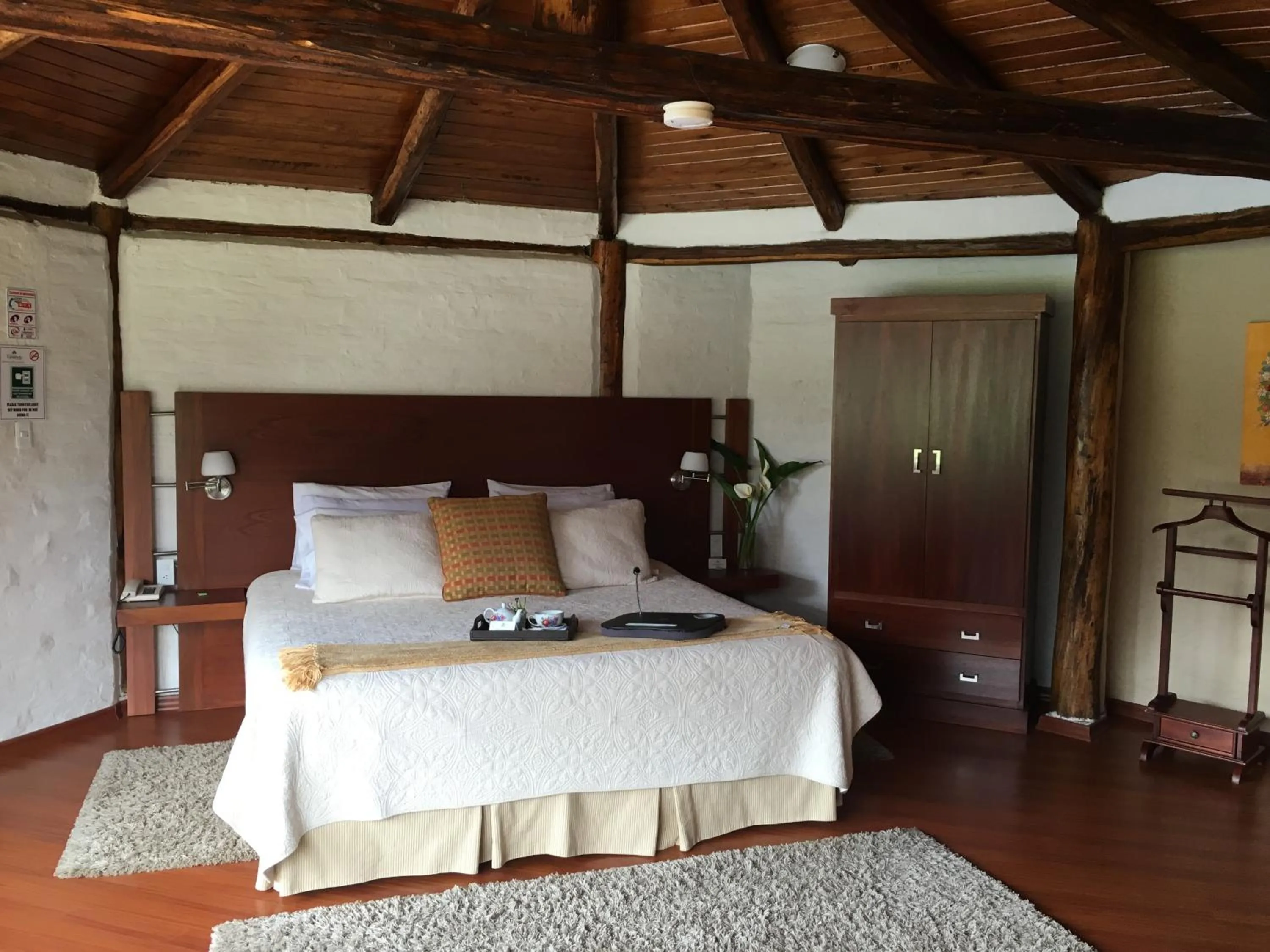 Photo of the whole room, Bed in Casa d'Campo Tababela Hotel Boutique