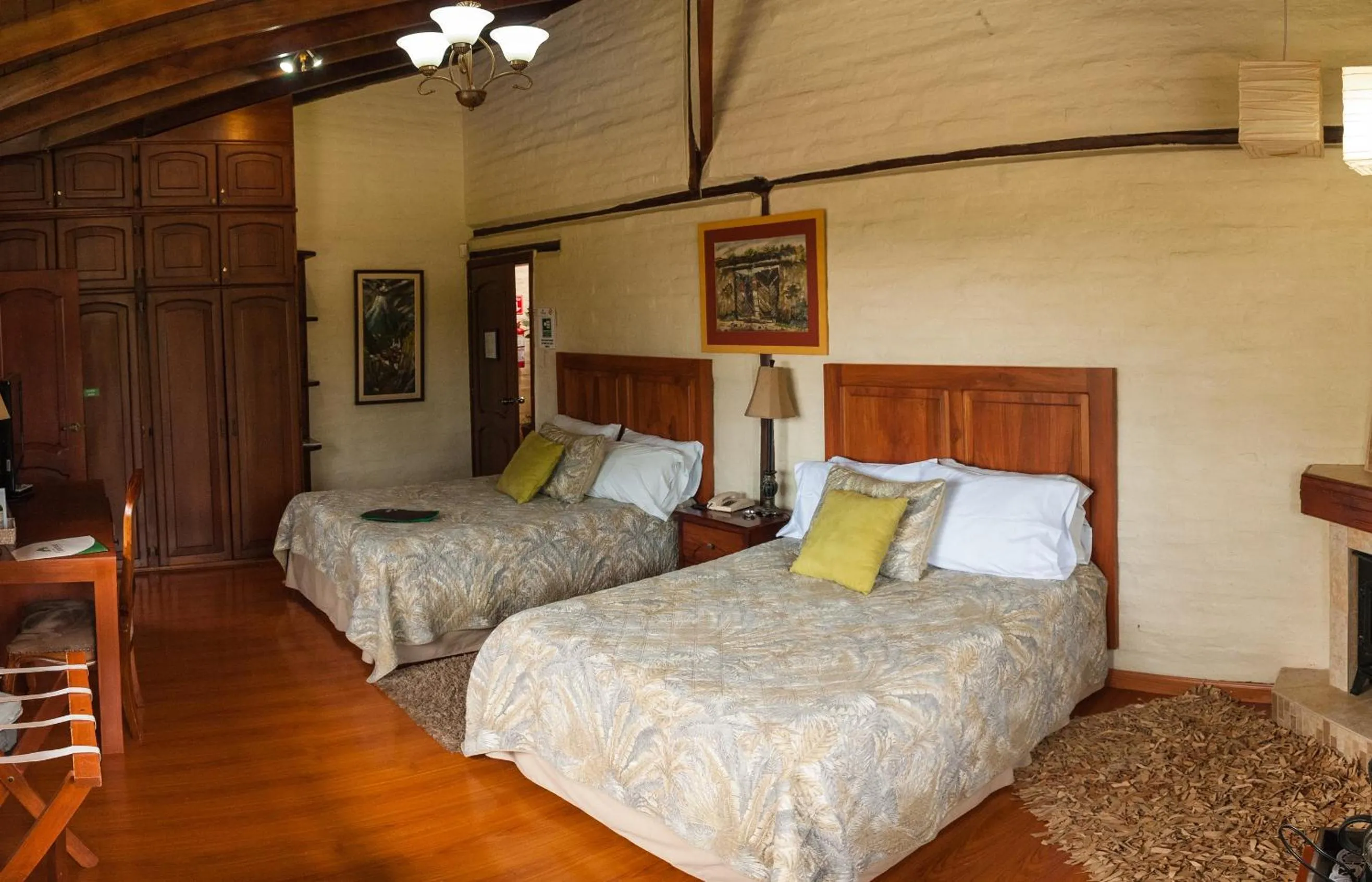 Photo of the whole room, Bed in Casa d'Campo Tababela Hotel Boutique