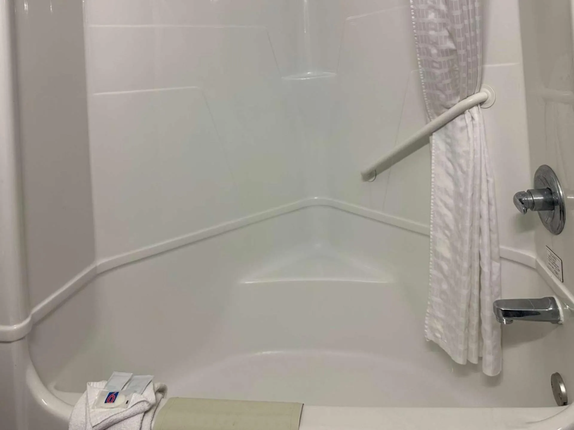 Bathroom in Motel 6-Mission, TX