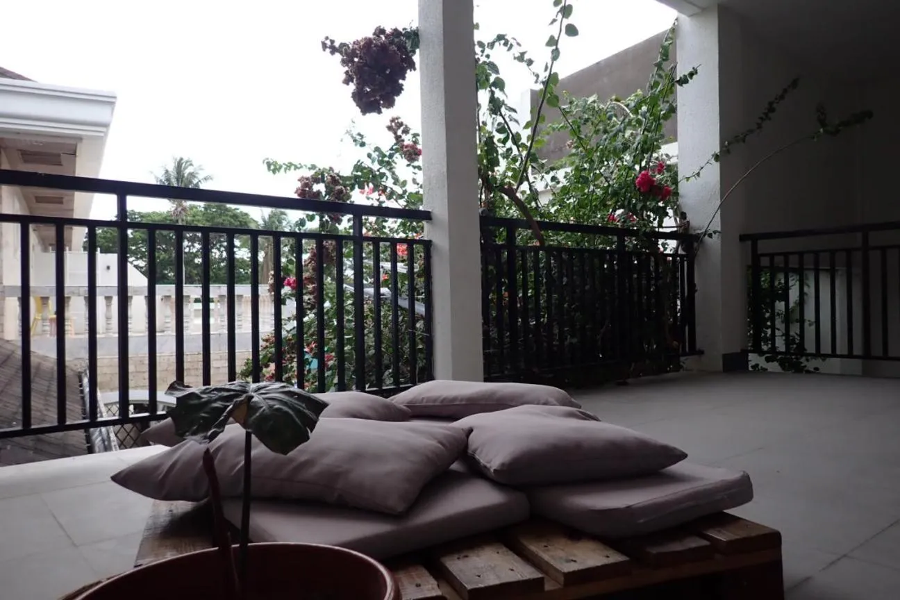 Balcony/Terrace in Only Seed Resort 欧芮希度假酒店