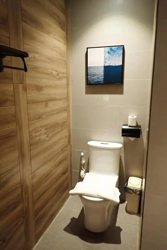 Toilet in Only Seed Resort 欧芮希度假酒店