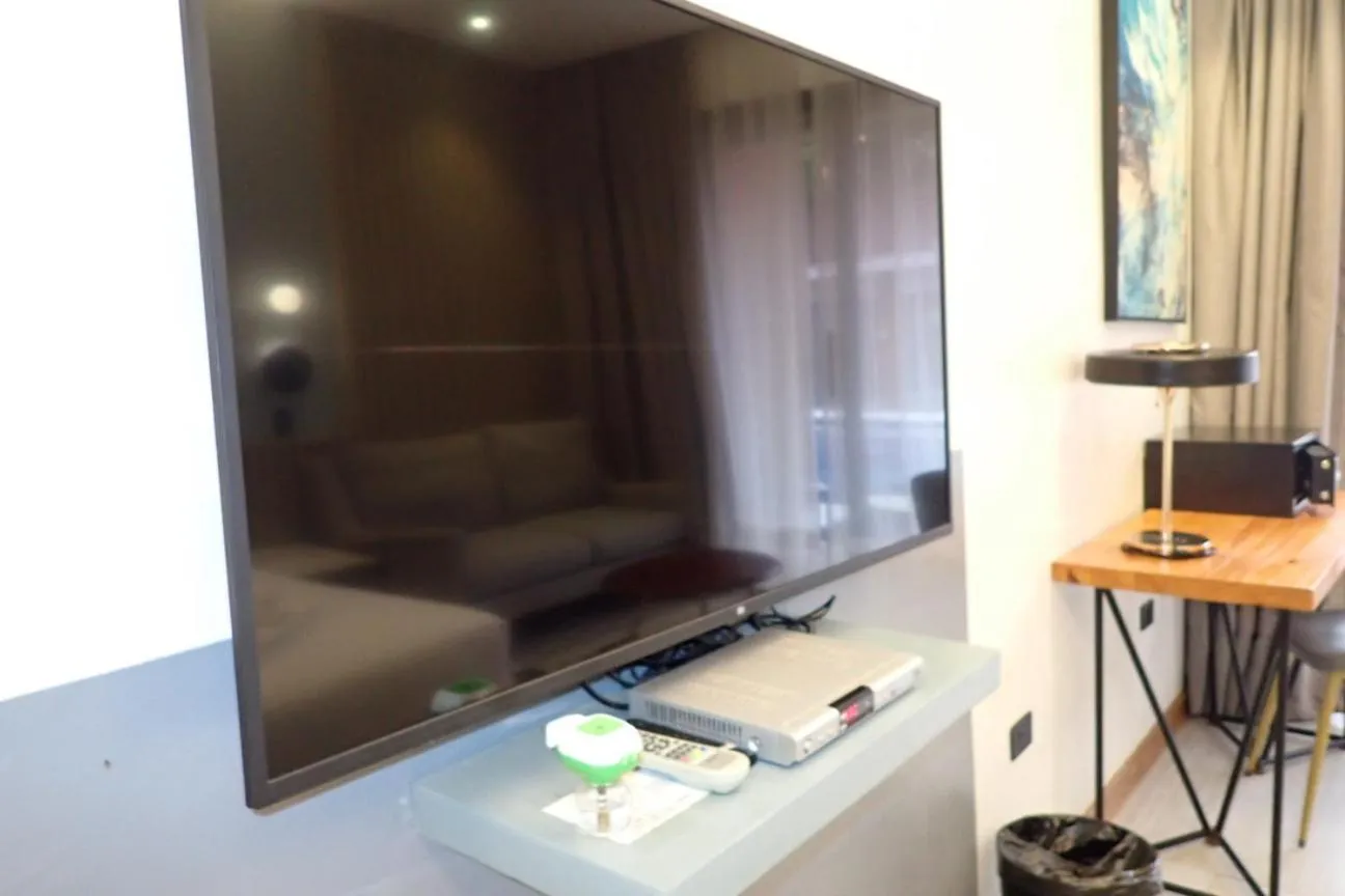 TV and multimedia in Only Seed Resort 欧芮希度假酒店