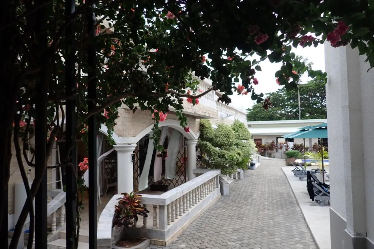 Property building in Only Seed Resort 欧芮希度假酒店