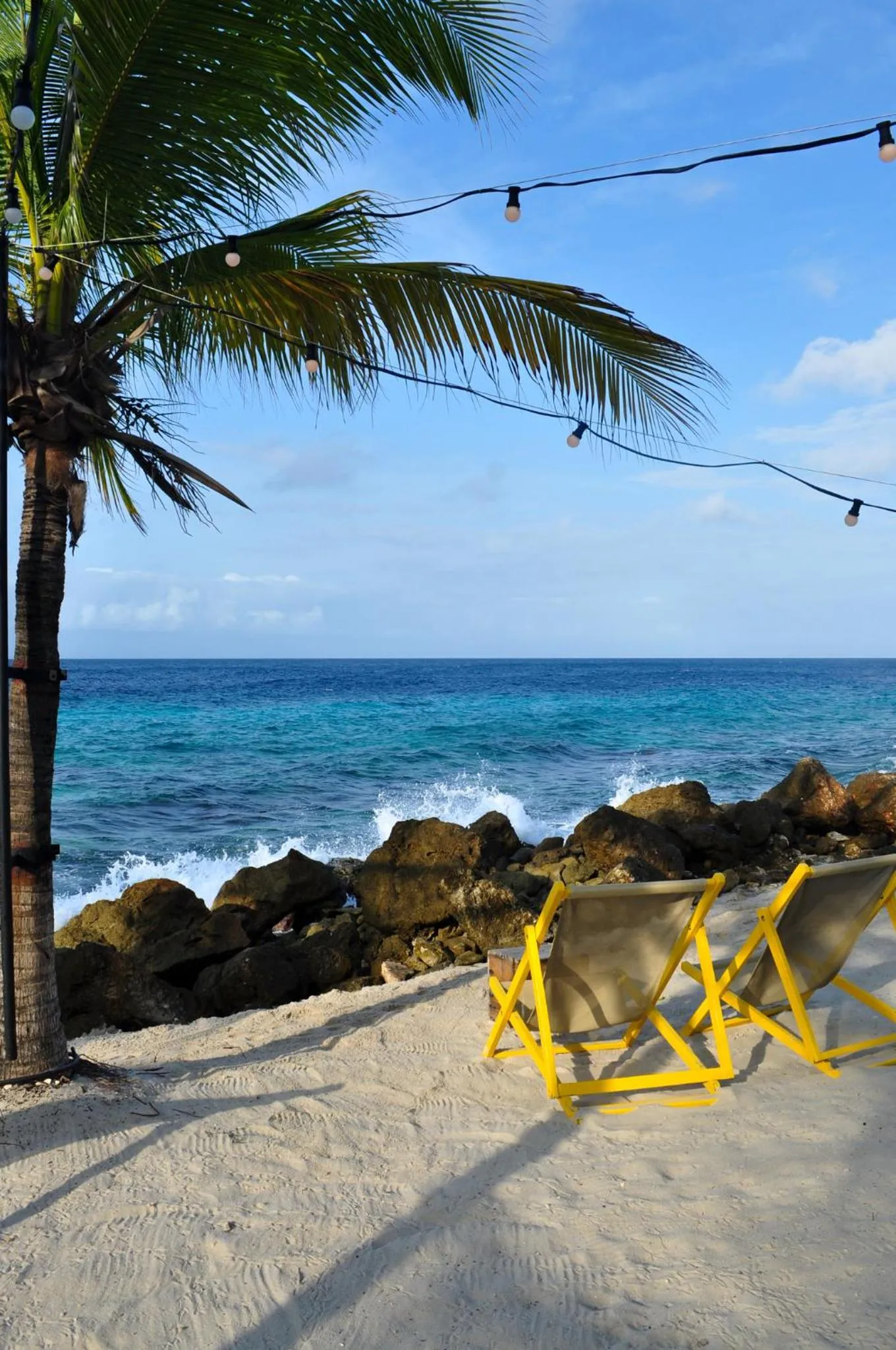 Beach in Hibiscus Beach House