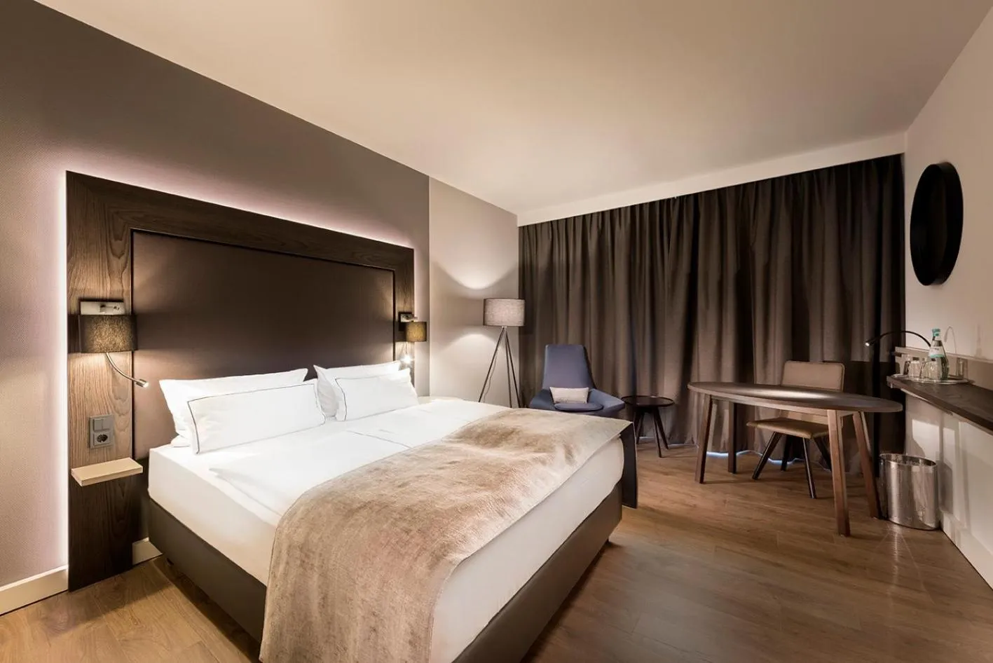 Photo of the whole room, Bed in Holiday Inn Berlin City-West by IHG