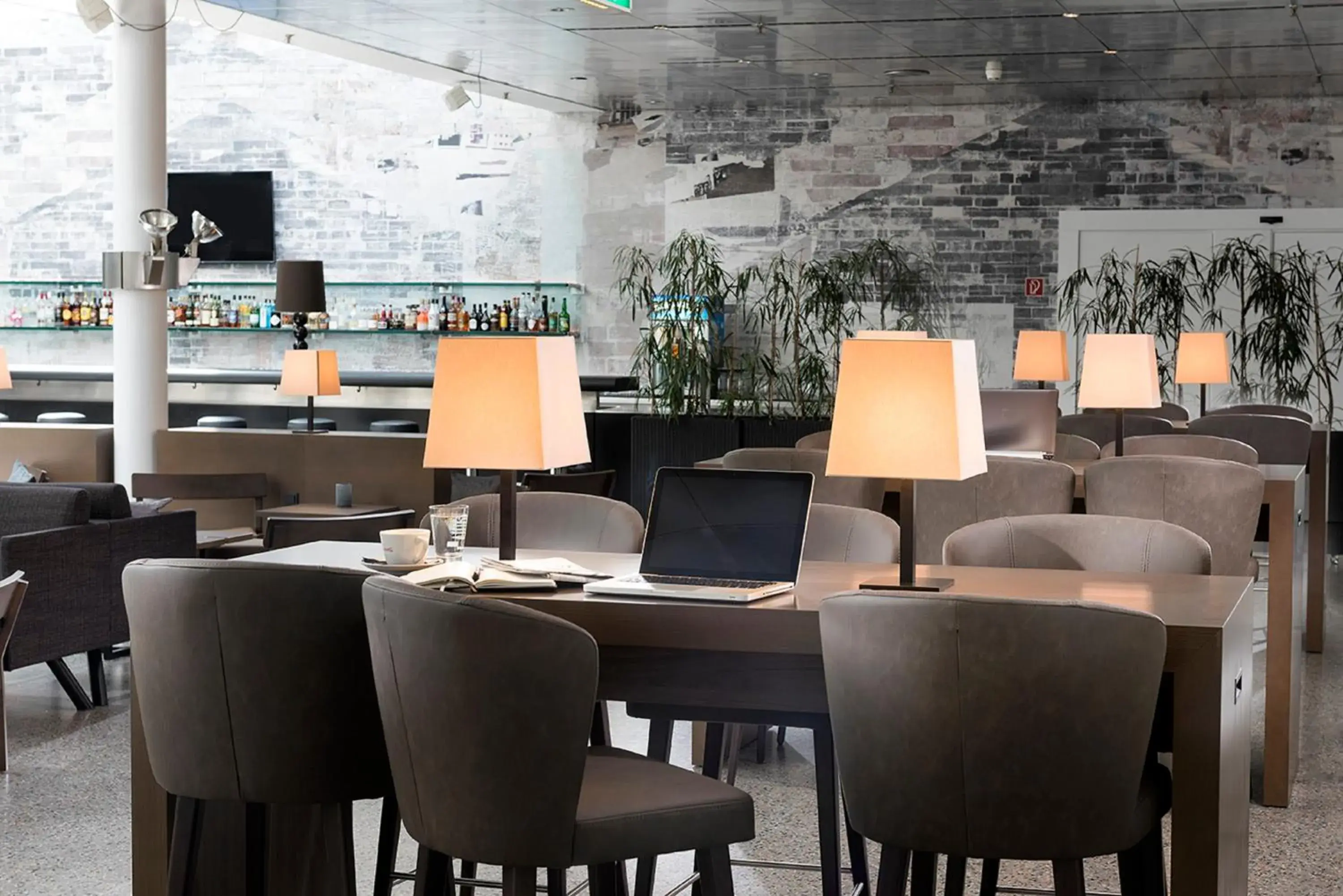 Property building in Holiday Inn Berlin City-West by IHG Property building in Holiday Inn Berlin City-West by IHG