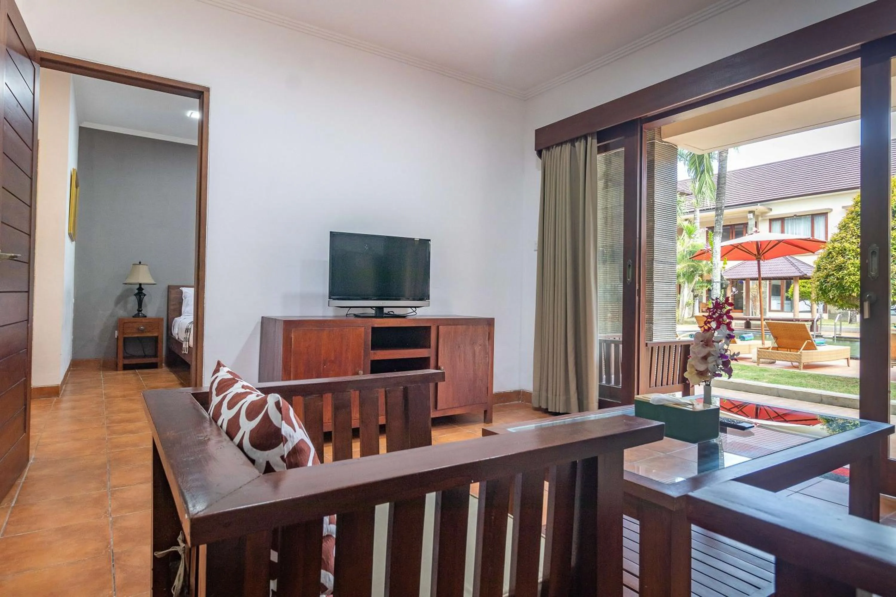 TV and multimedia in Vidi Boutique Hotel