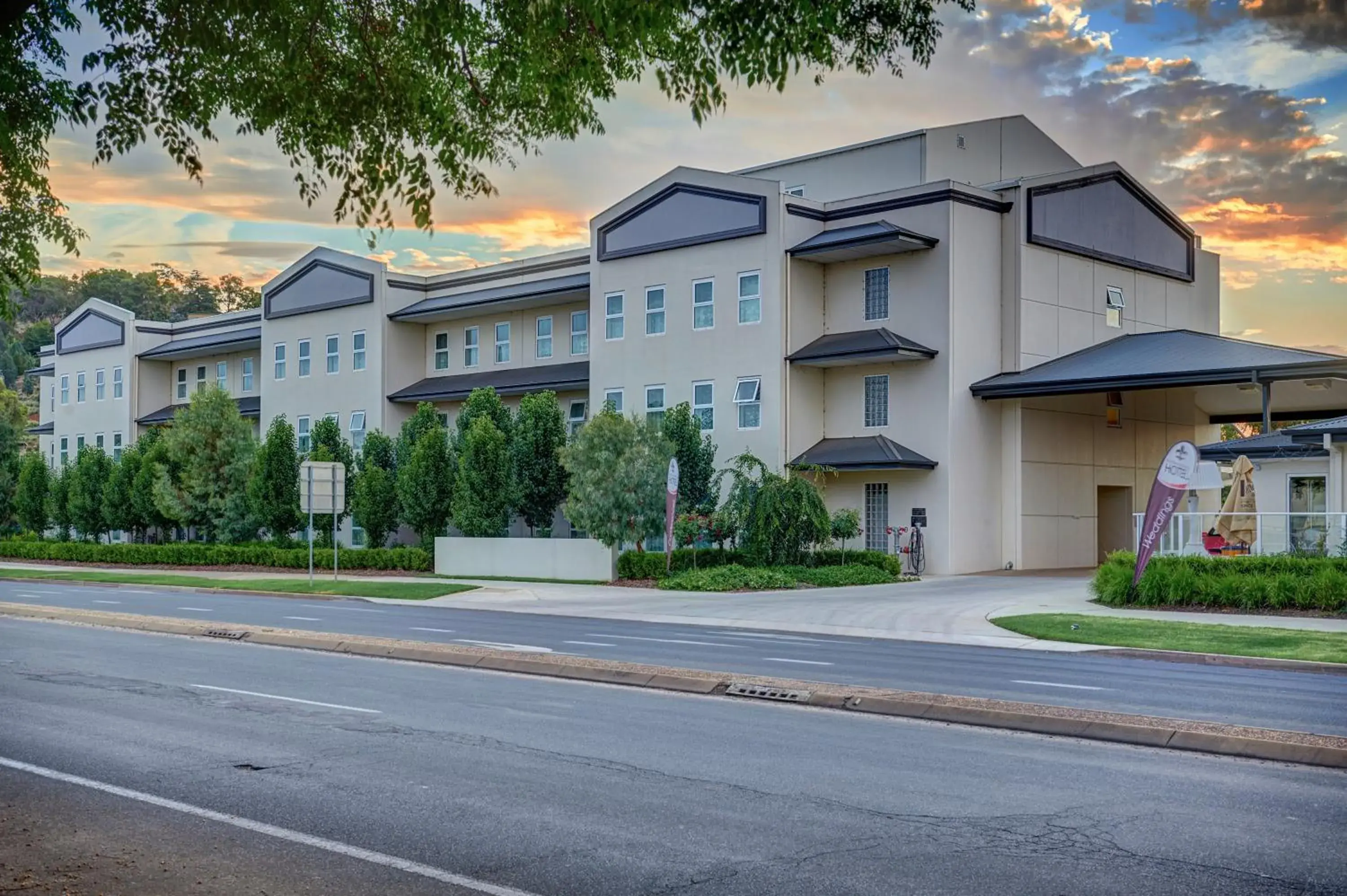 International Hotel Wagga Wagga International Hotel Wagga Wagga