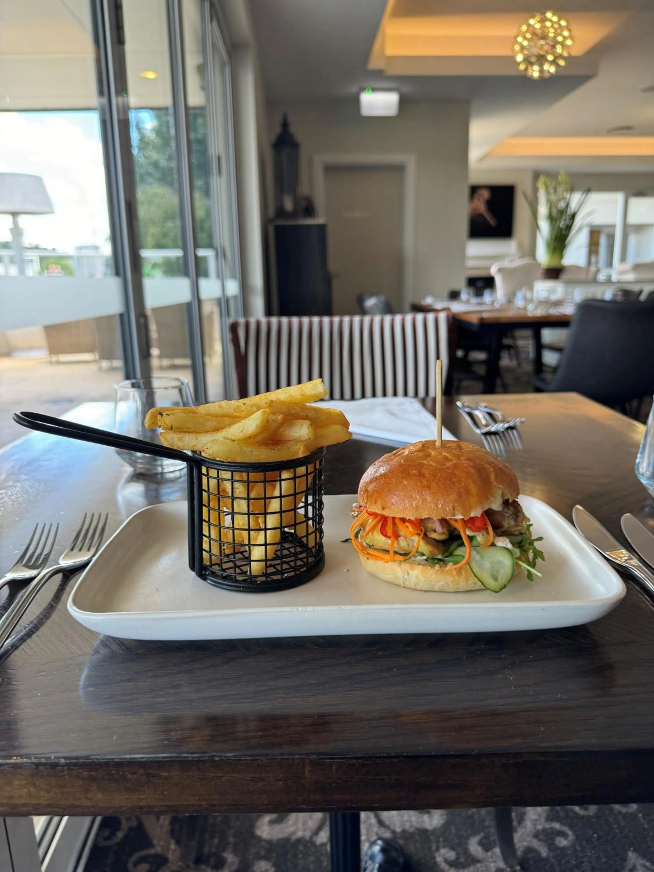 Restaurant/places to eat in International Hotel Wagga Wagga