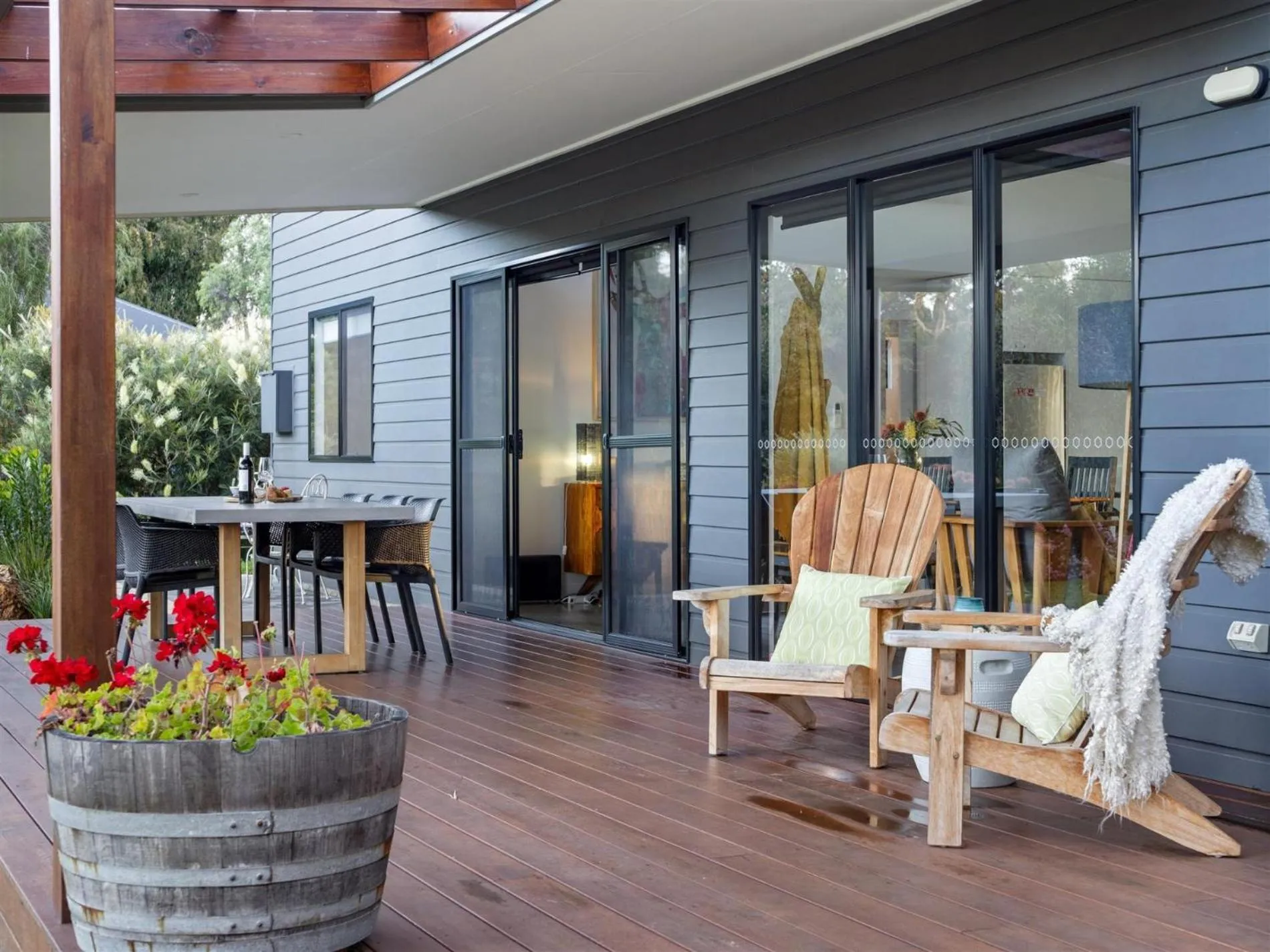 Vines & Stars - Amongst The Vines - Private Luxury