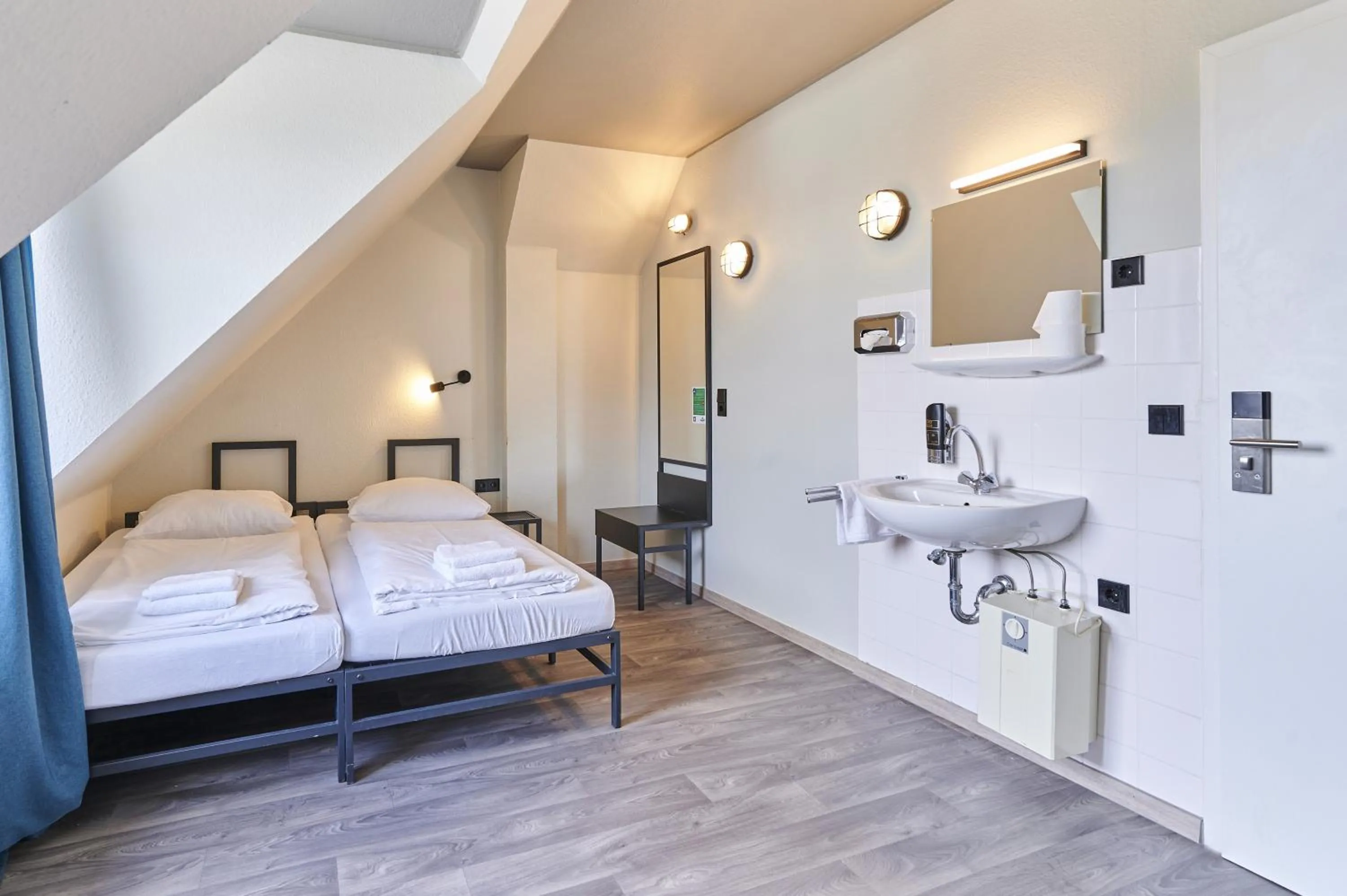 Bed in a&o Hamburg Reeperbahn