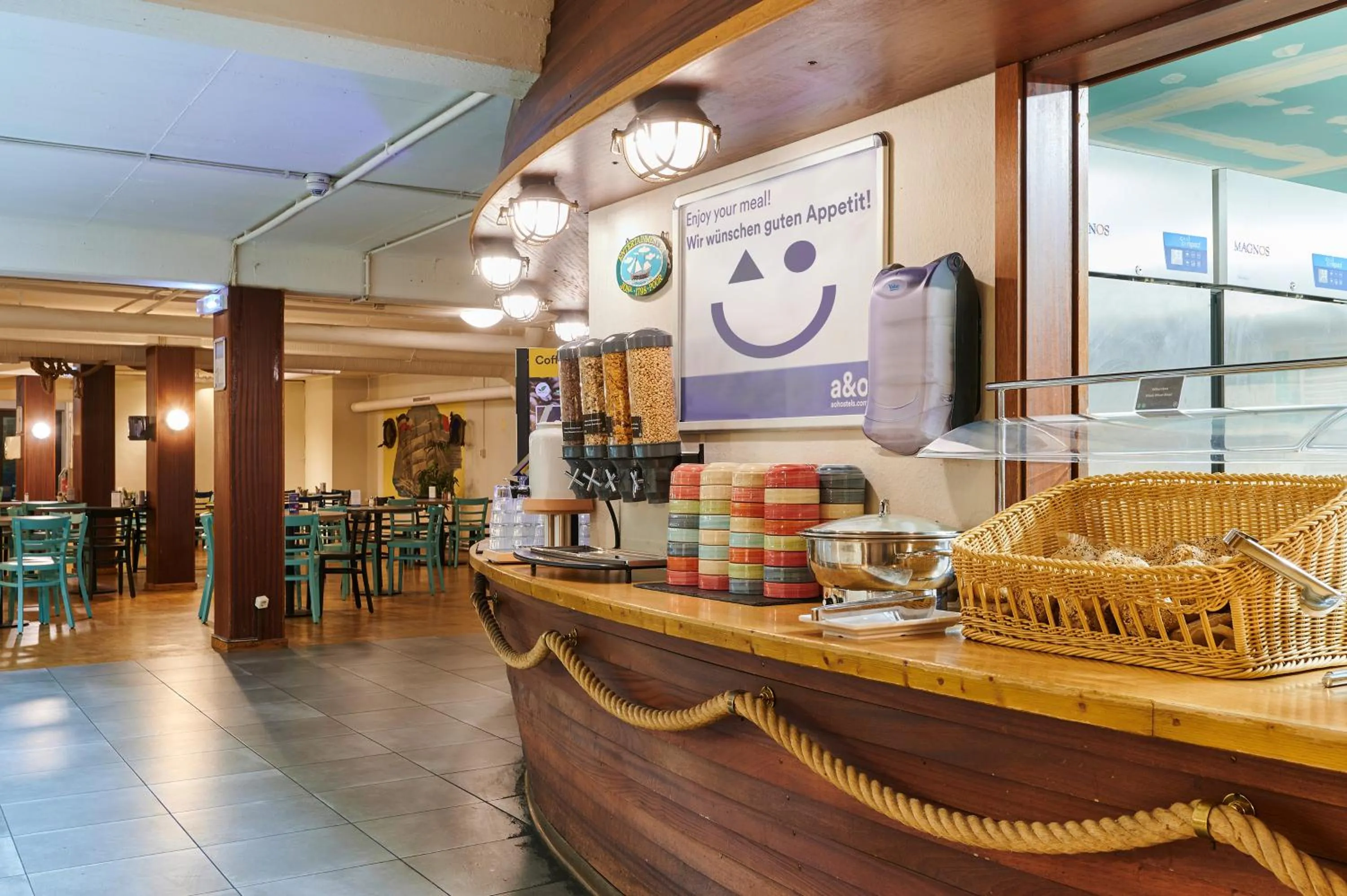 Breakfast in a&o Hamburg Reeperbahn