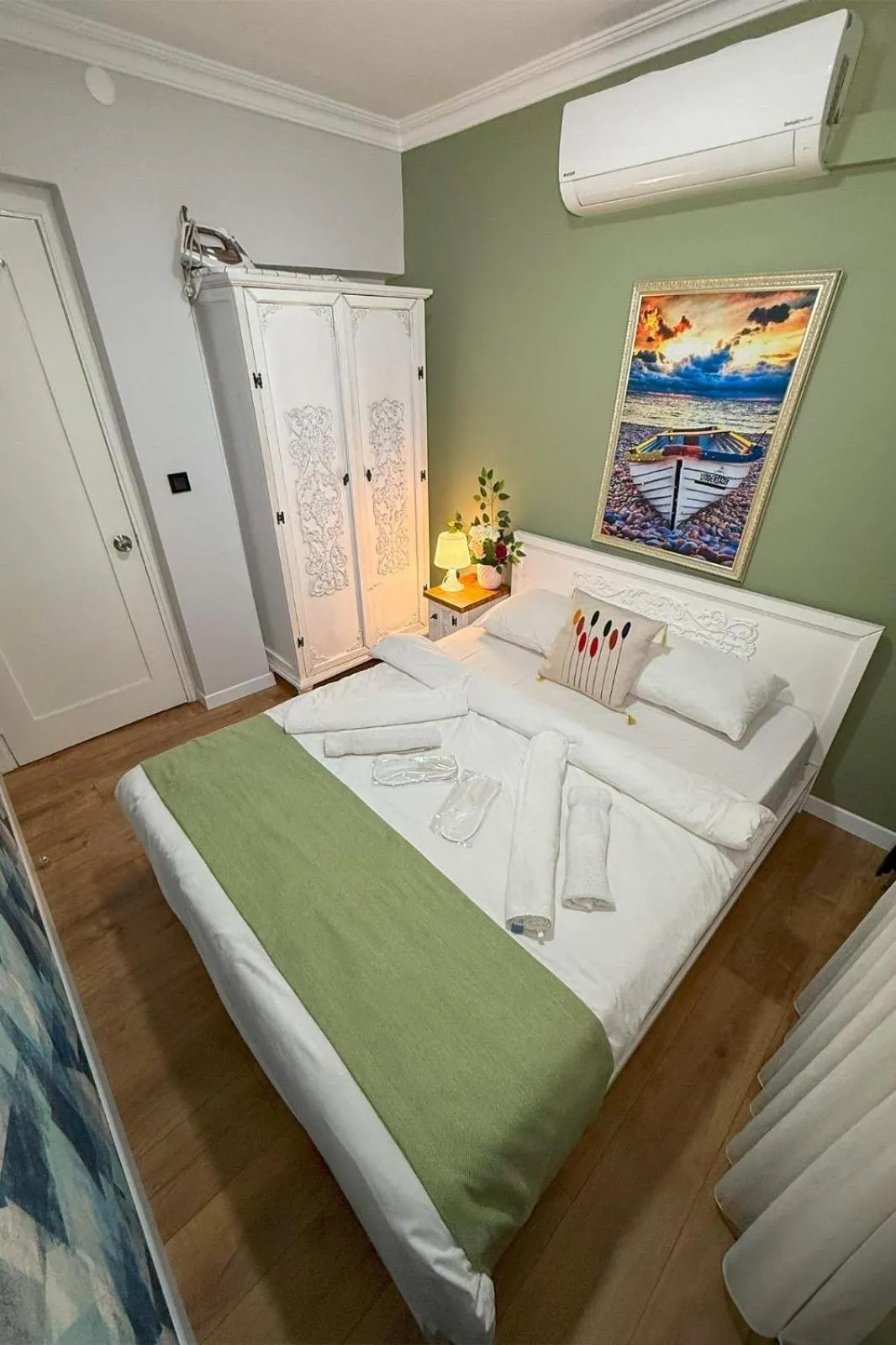 Bed in GV Suites Galata