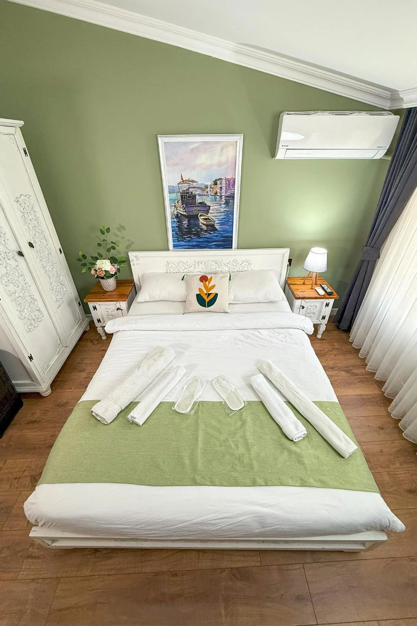 Bed in GV Suites Galata