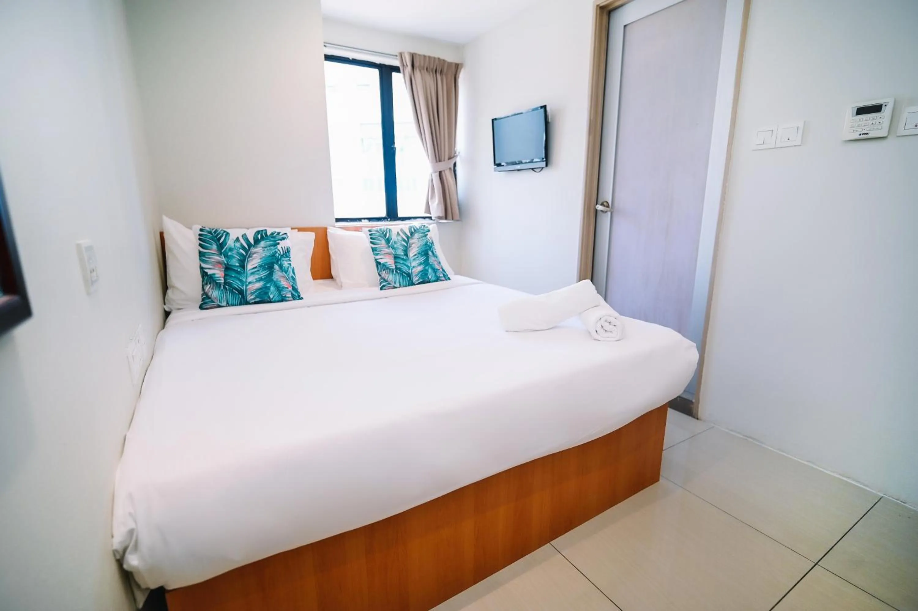 Bed in Swing & Pillows - KL Pekeliling formerly known as Swiss Cottage Hotel