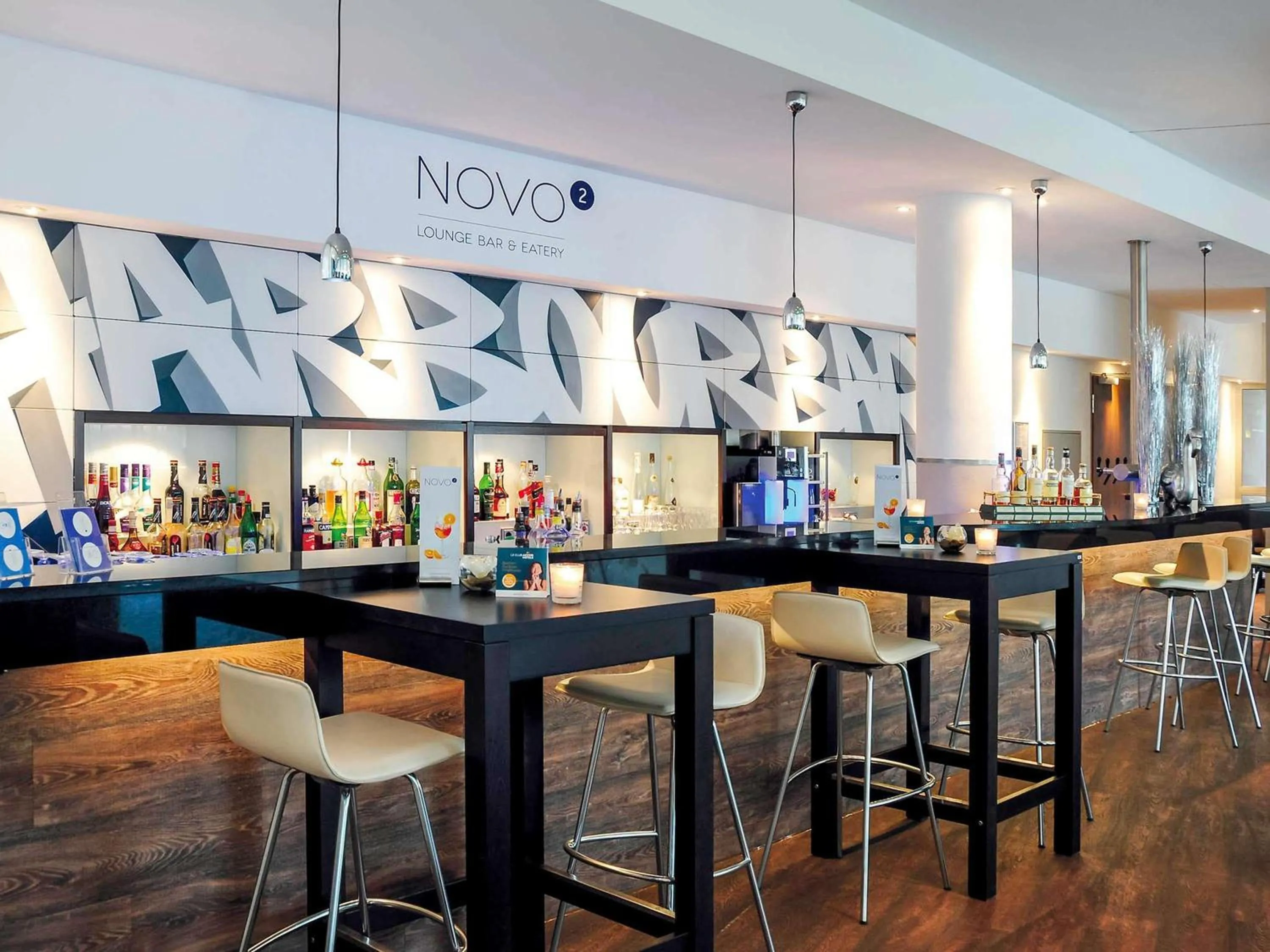 Lounge or bar in Novotel Köln City