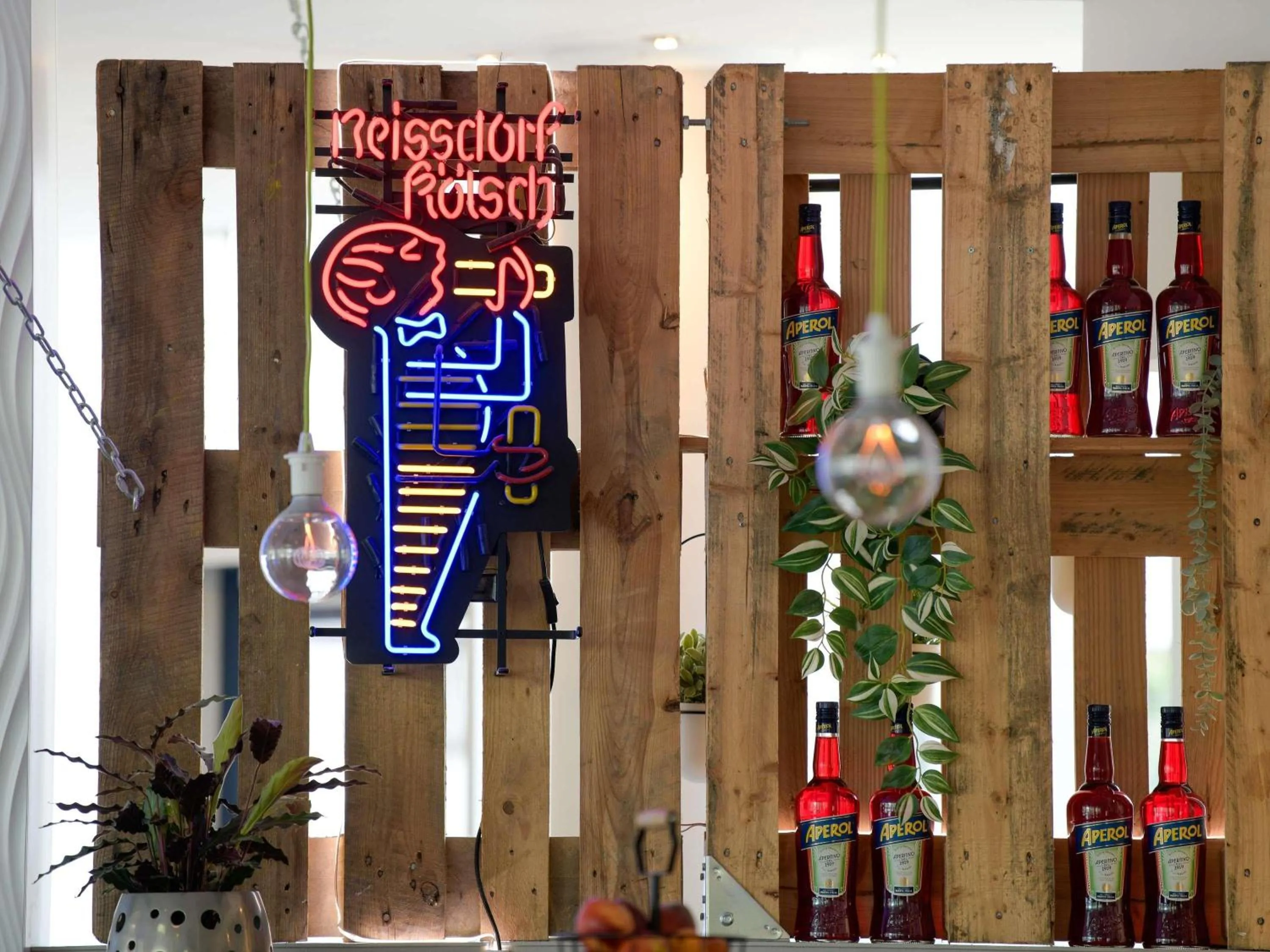 Lounge or bar in Novotel Köln City